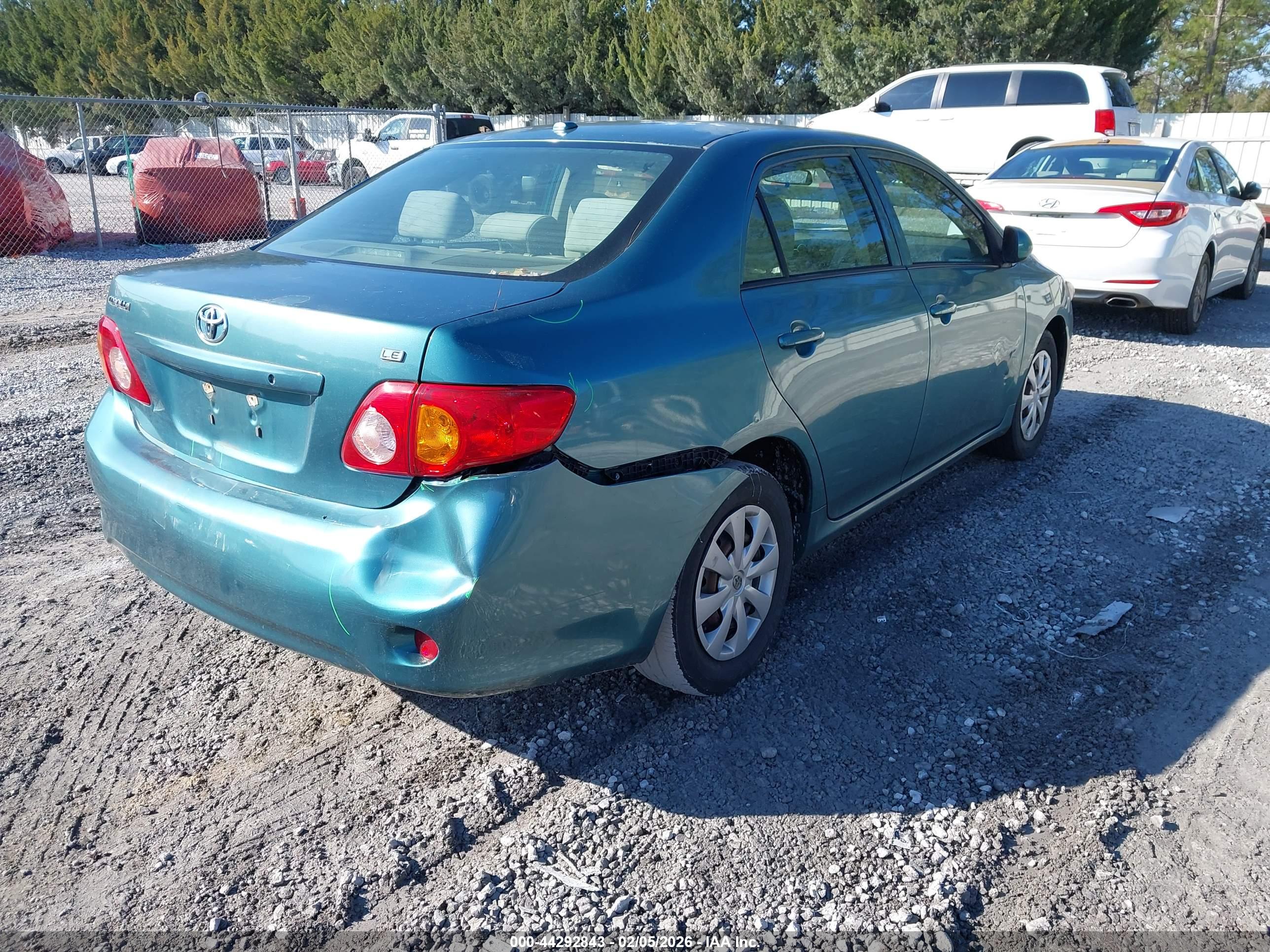 TOYOTA COROLLA image 4