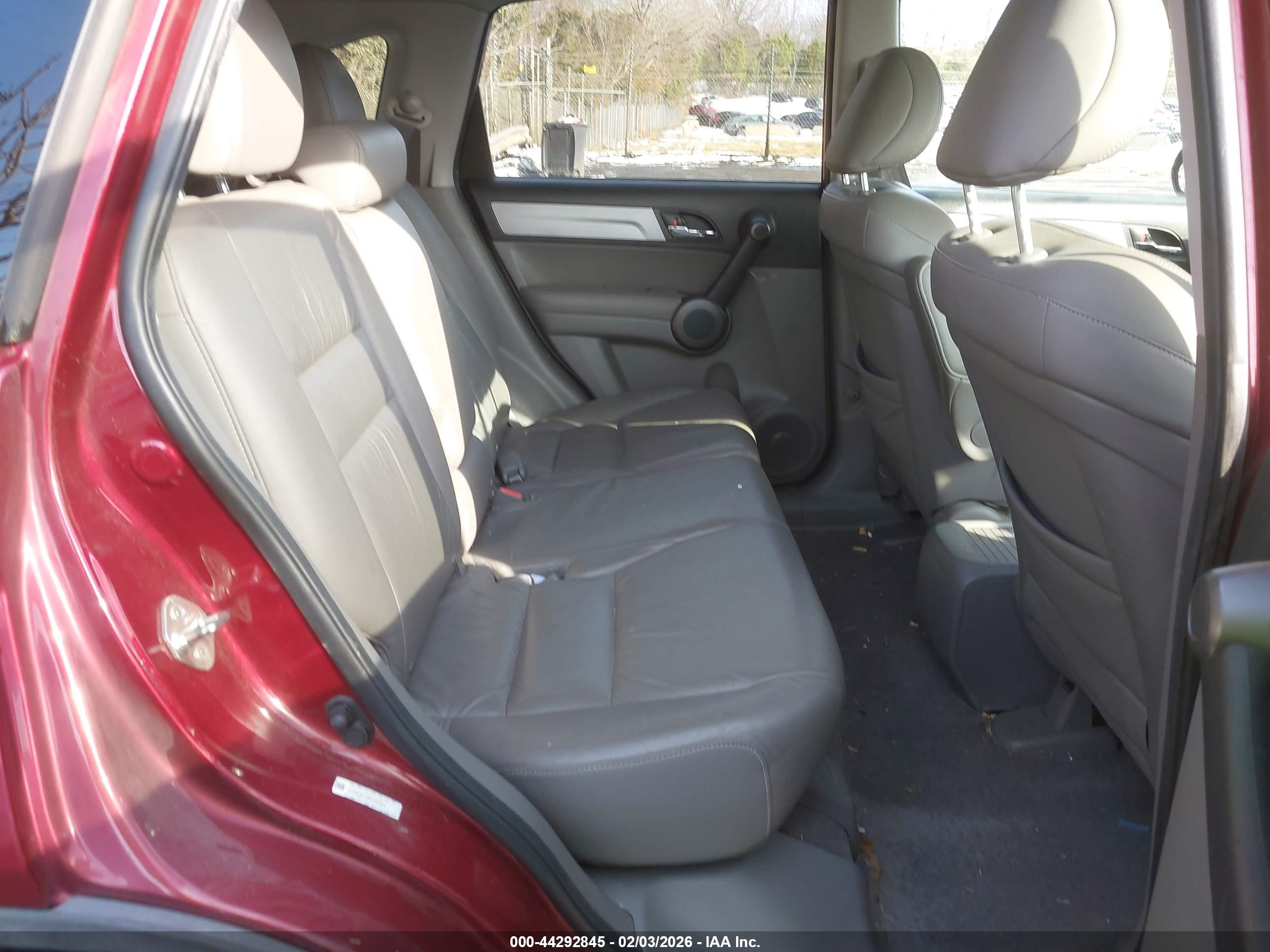 HONDA CR-V image 8