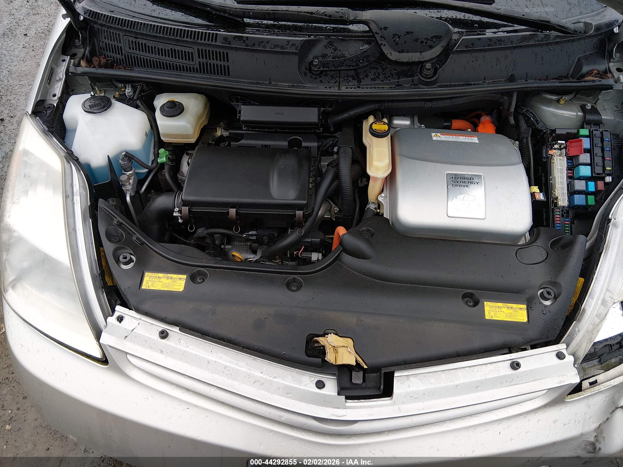 TOYOTA PRIUS image 10
