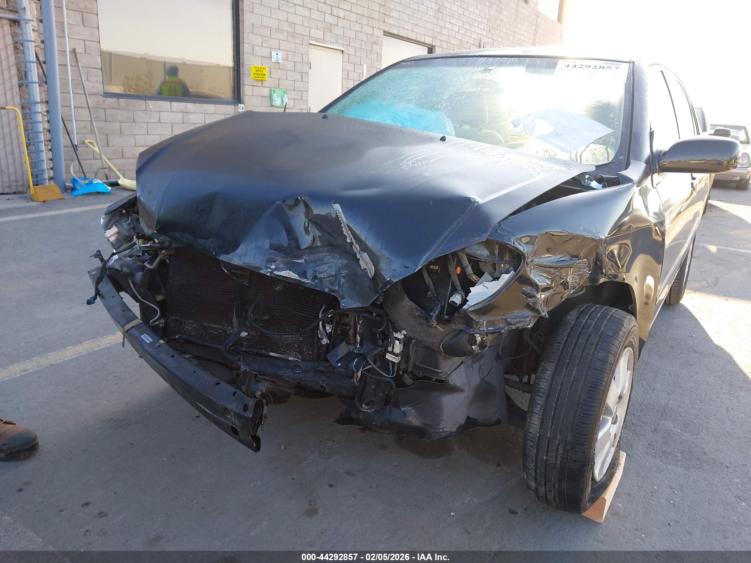 TOYOTA COROLLA image 6