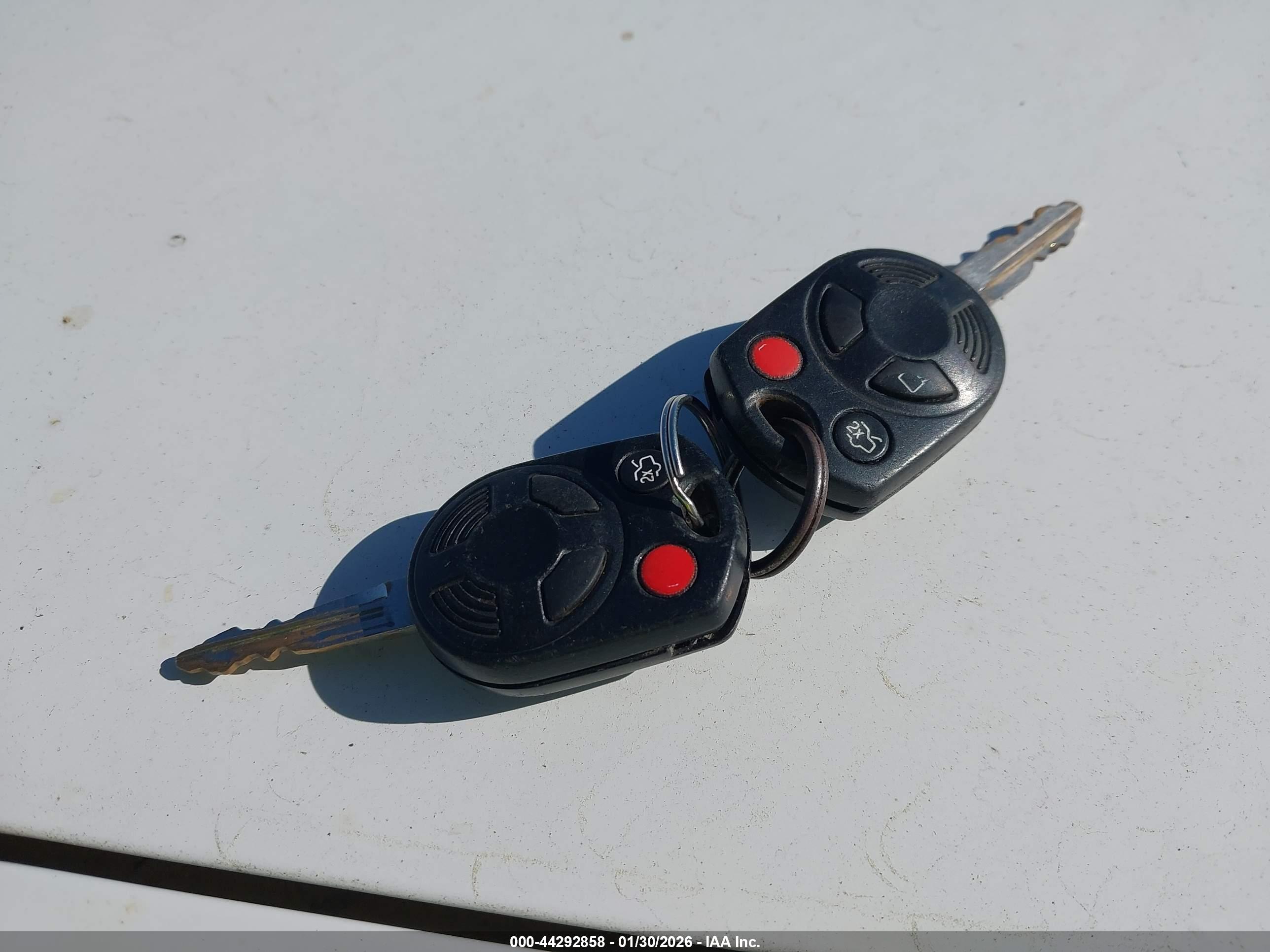 FORD ESCAPE image 11