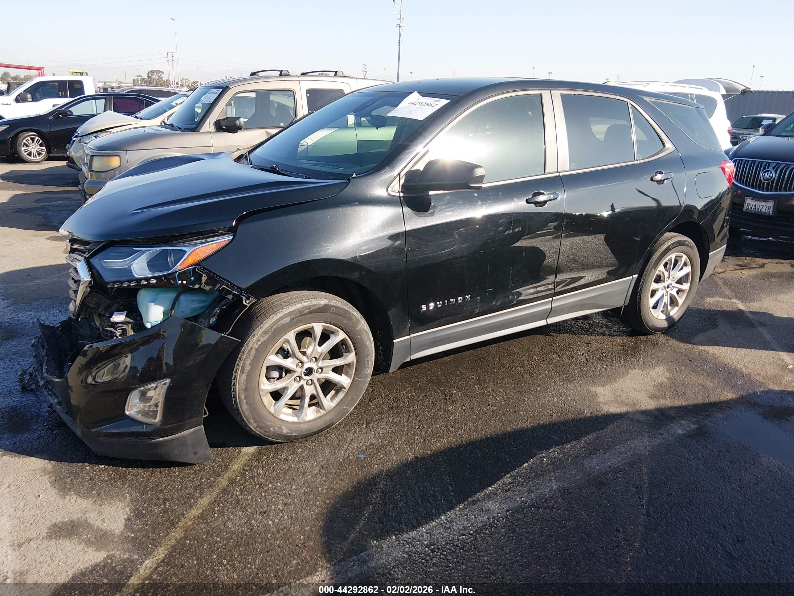 CHEVROLET EQUINOX image 2