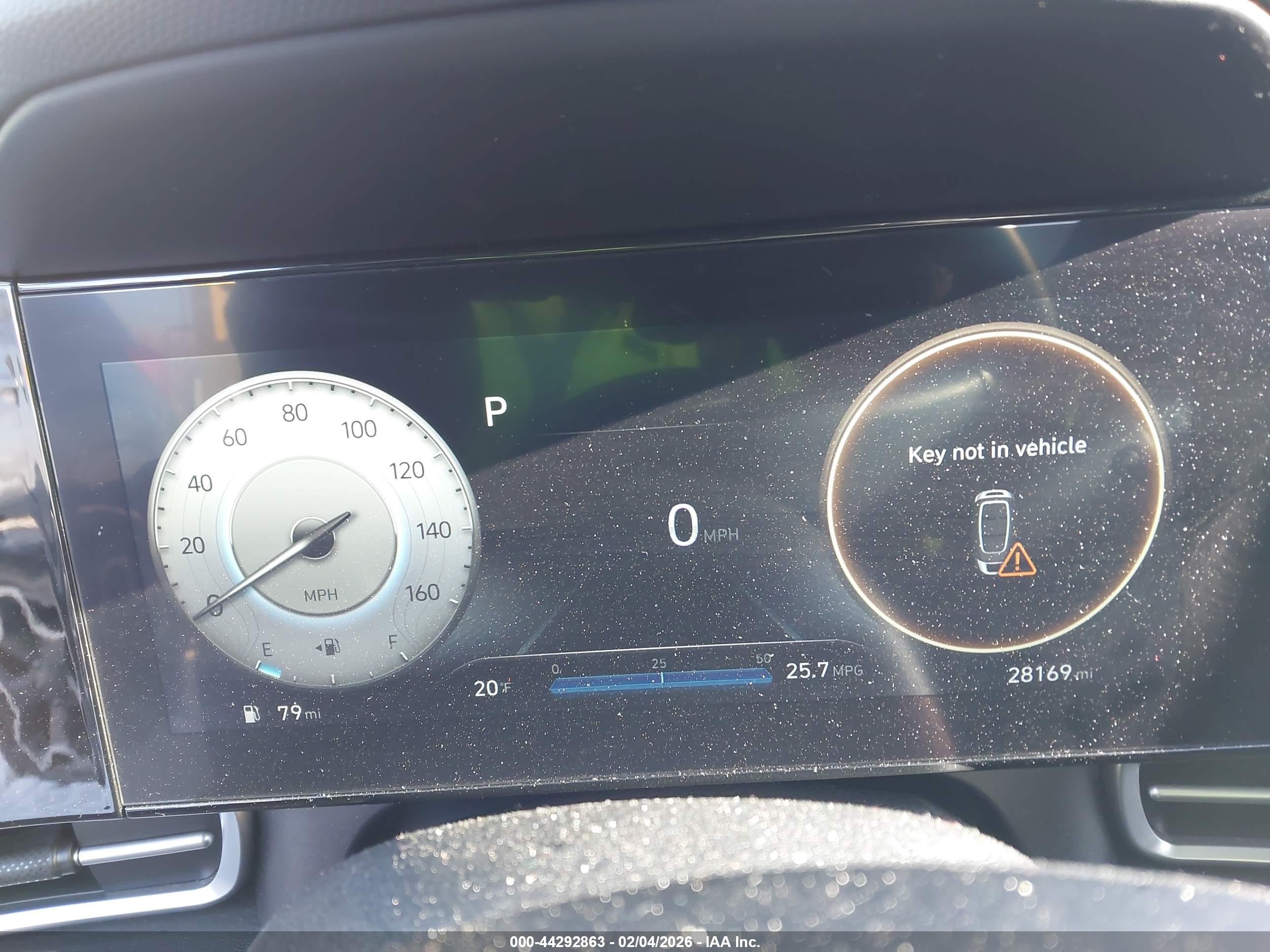 HYUNDAI ELANTRA image 7