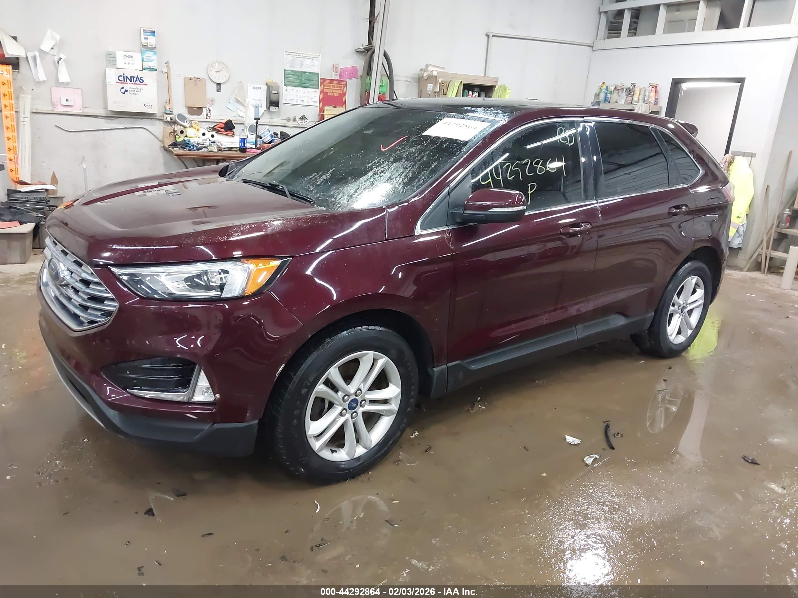 FORD EDGE image 2