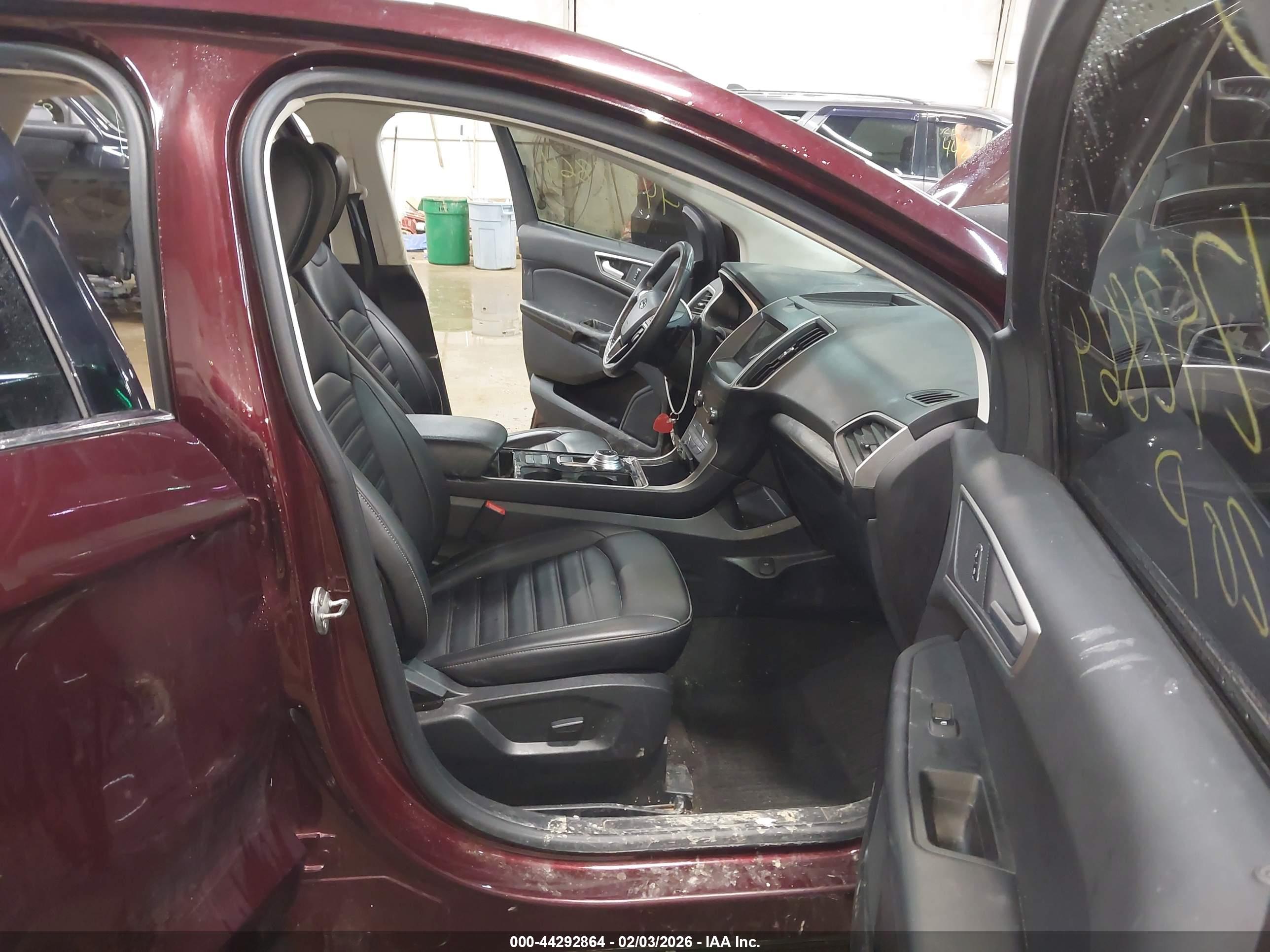 FORD EDGE image 5