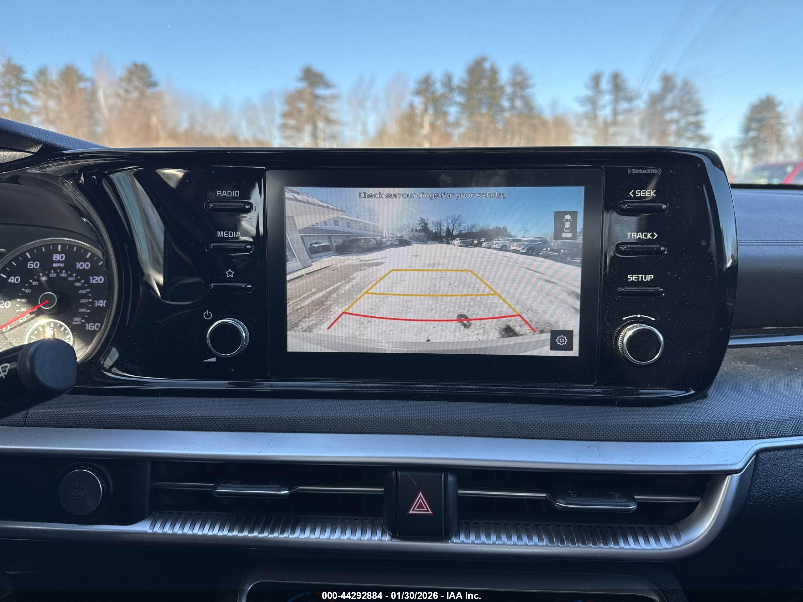KIA K5 image 6