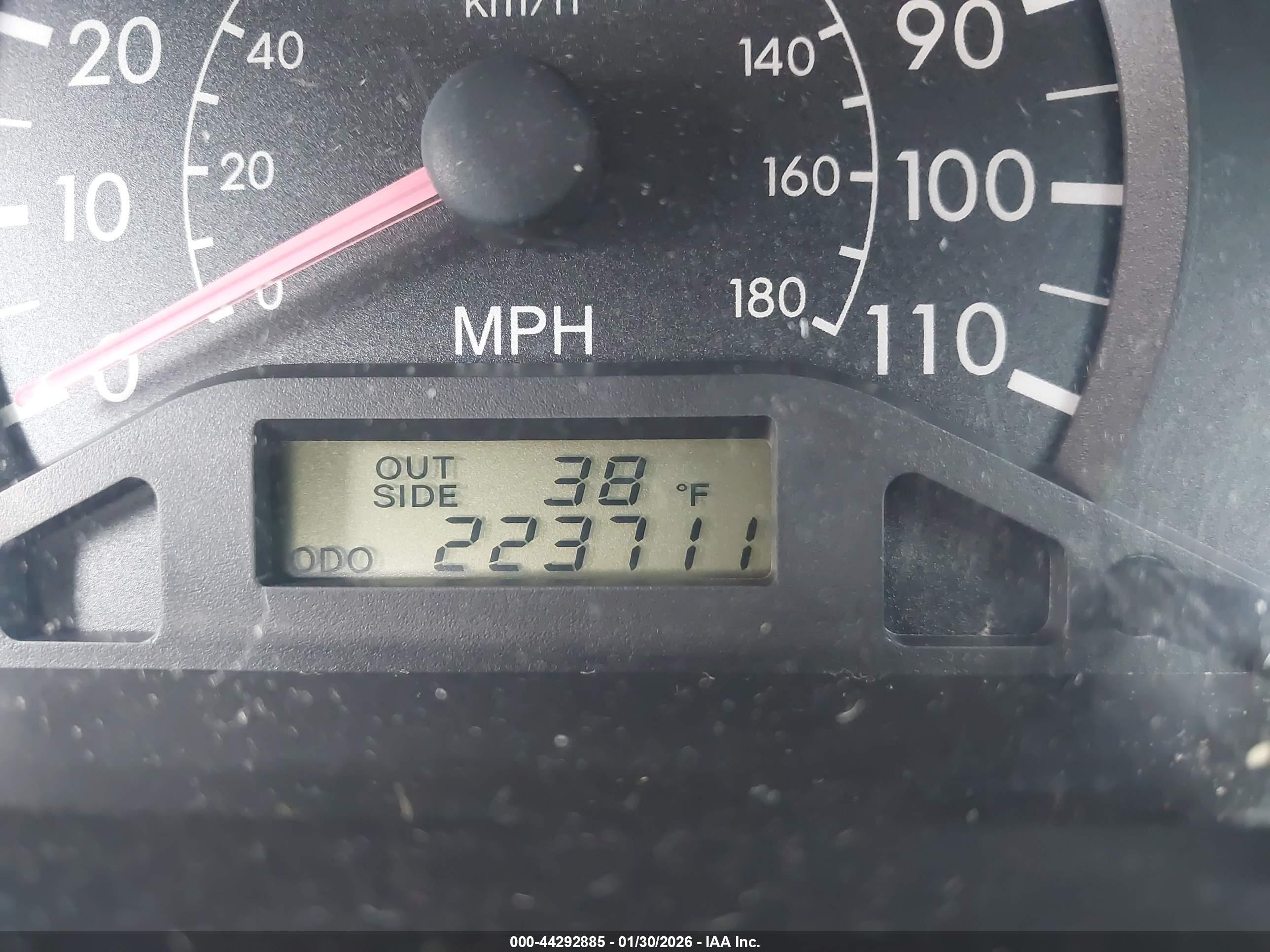 TOYOTA COROLLA image 7