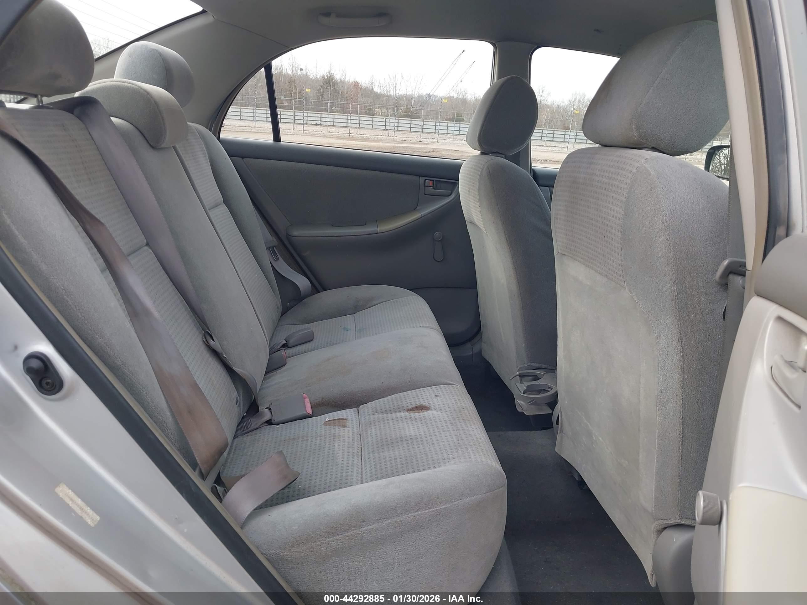 TOYOTA COROLLA image 8