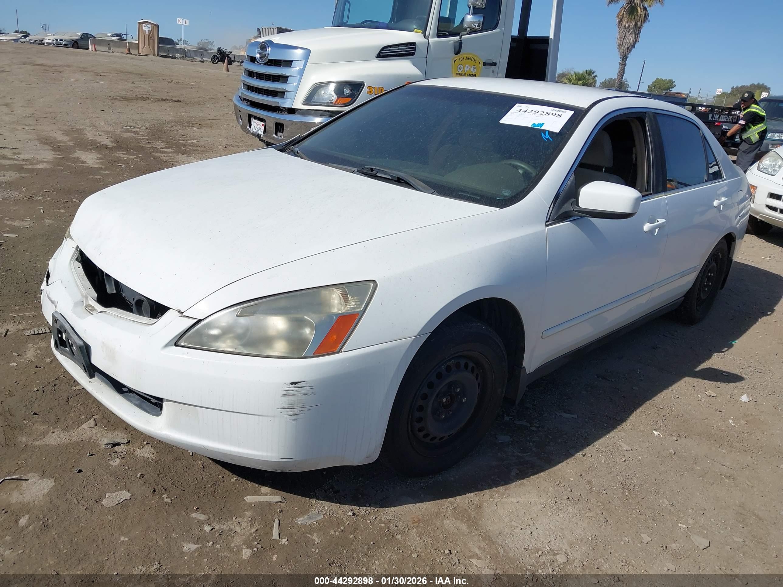 HONDA ACCORD image 2