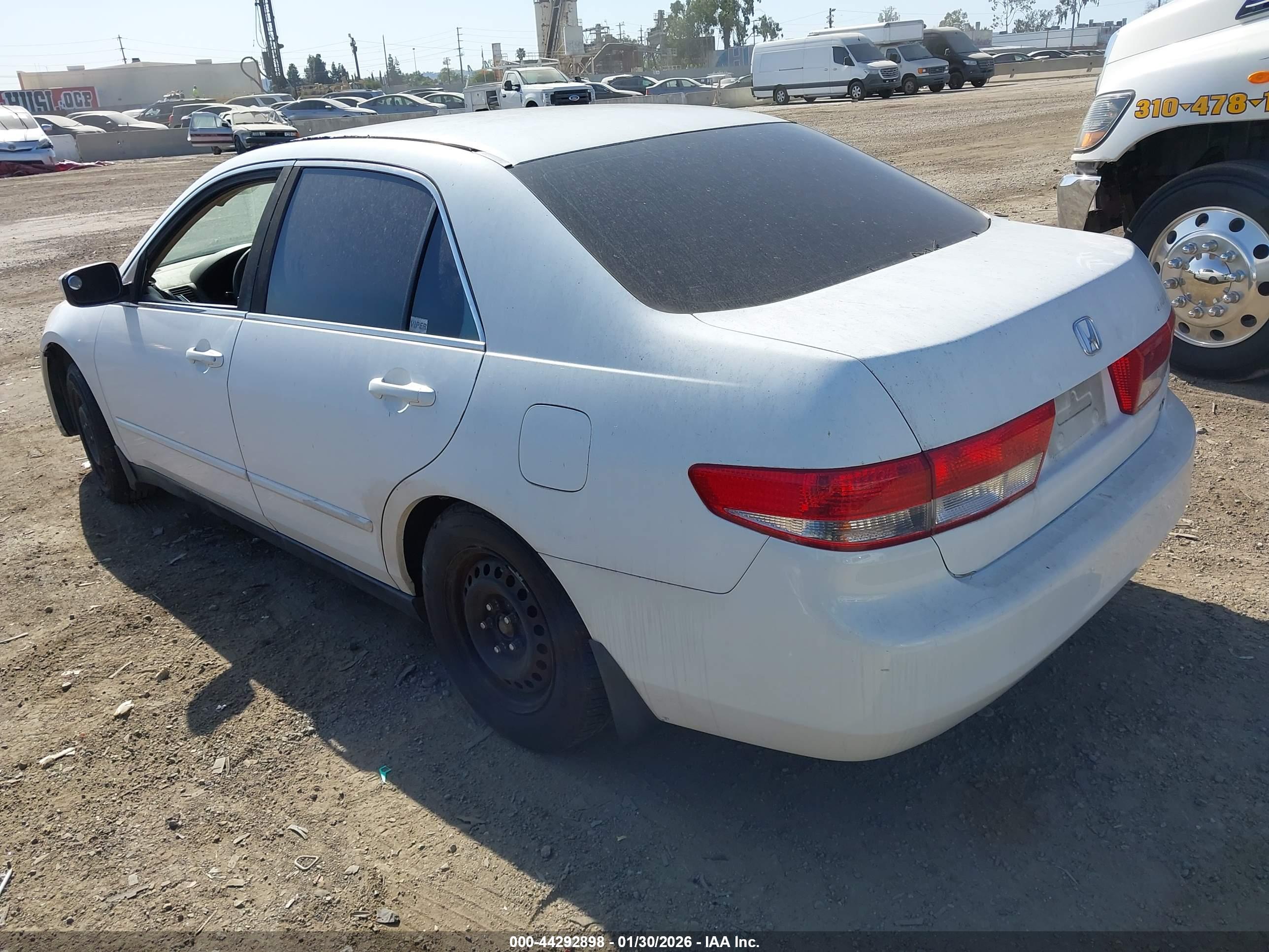 HONDA ACCORD image 3