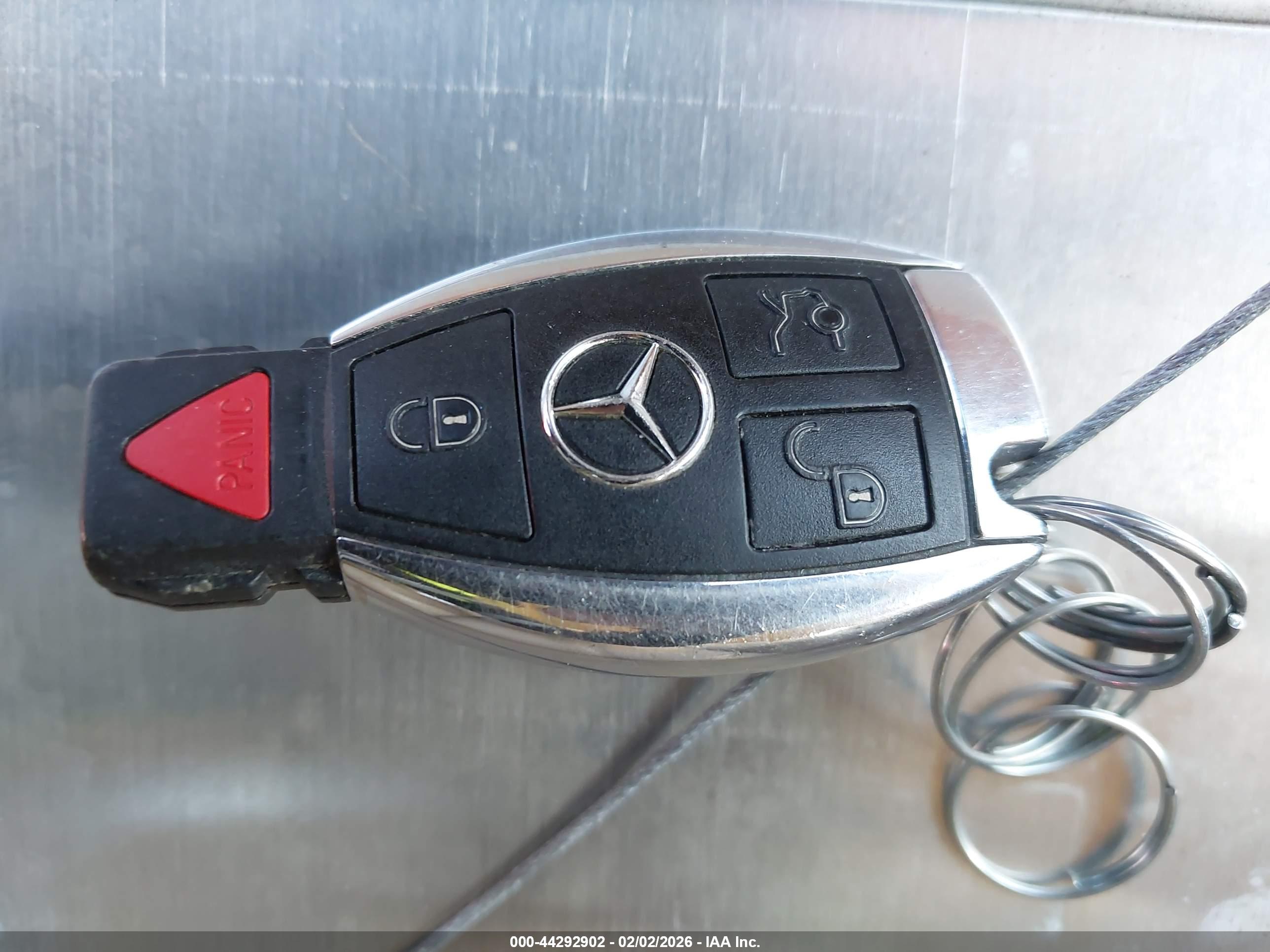 MERCEDES-BENZ GL image 11