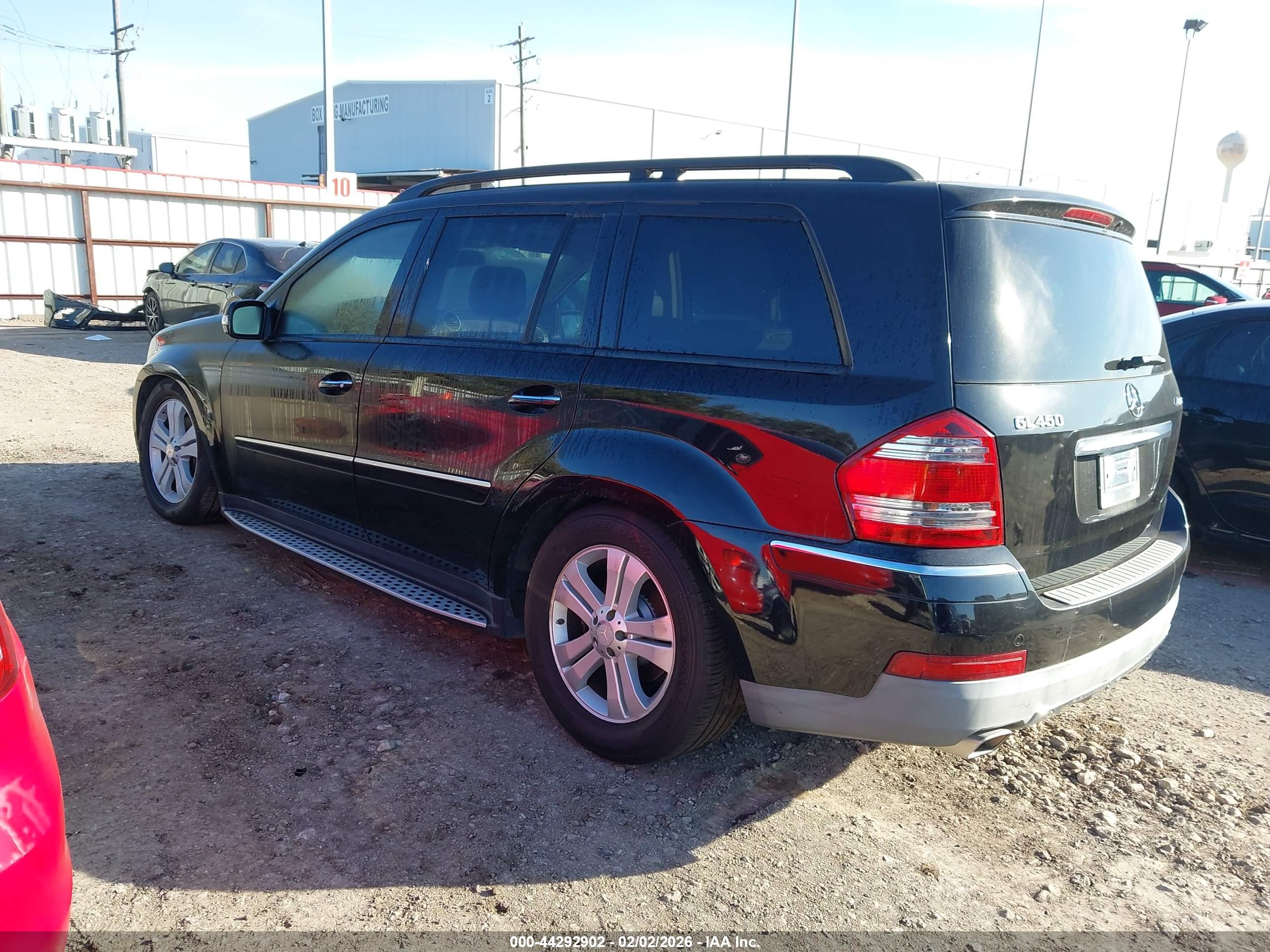 MERCEDES-BENZ GL image 3