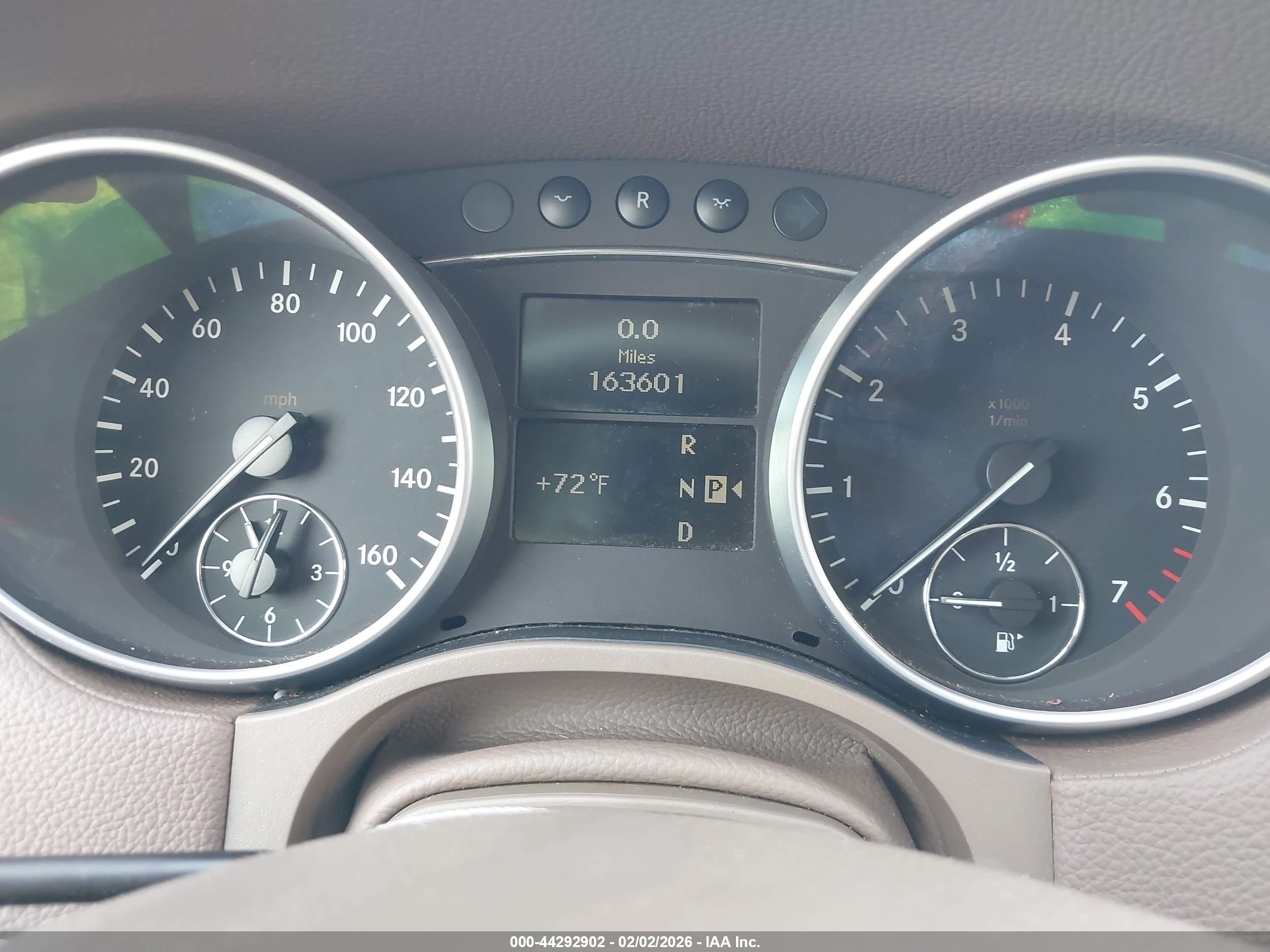 MERCEDES-BENZ GL image 7