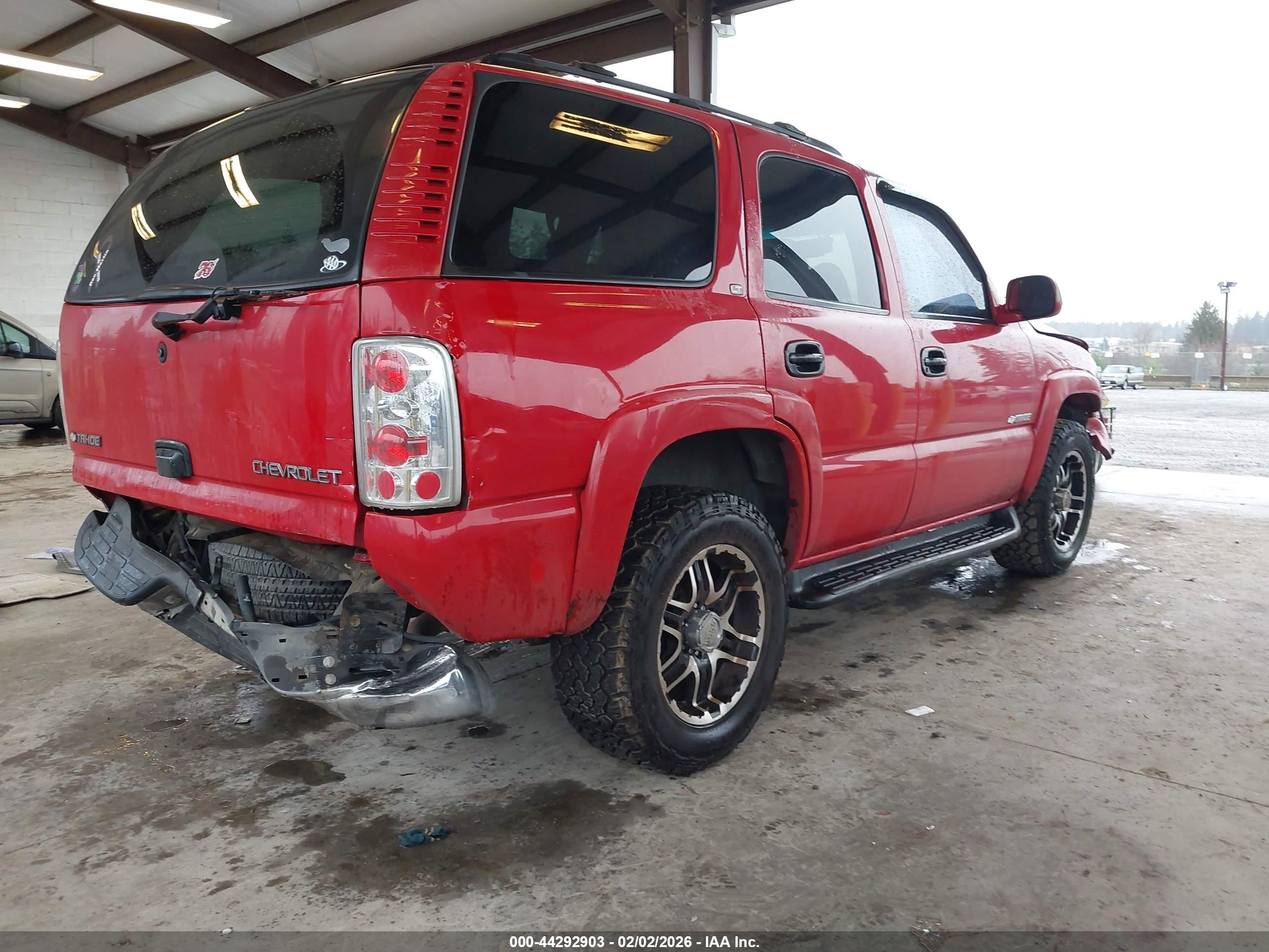 CHEVROLET TAHOE image 6
