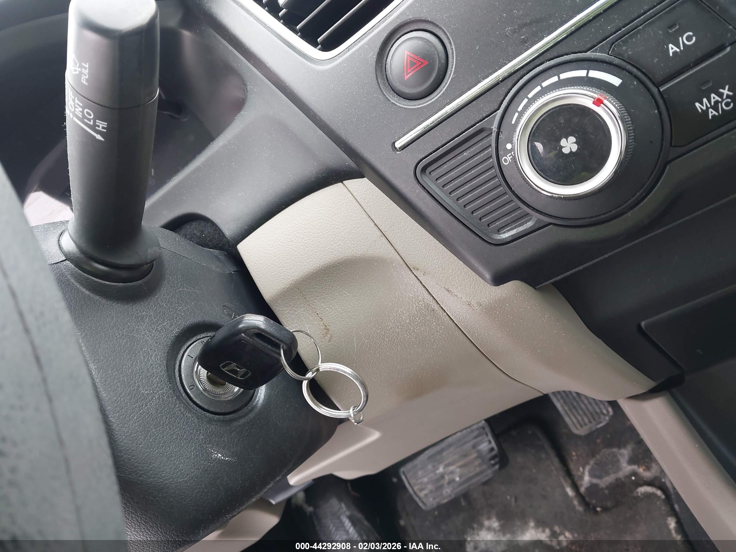 HONDA CIVIC image 11