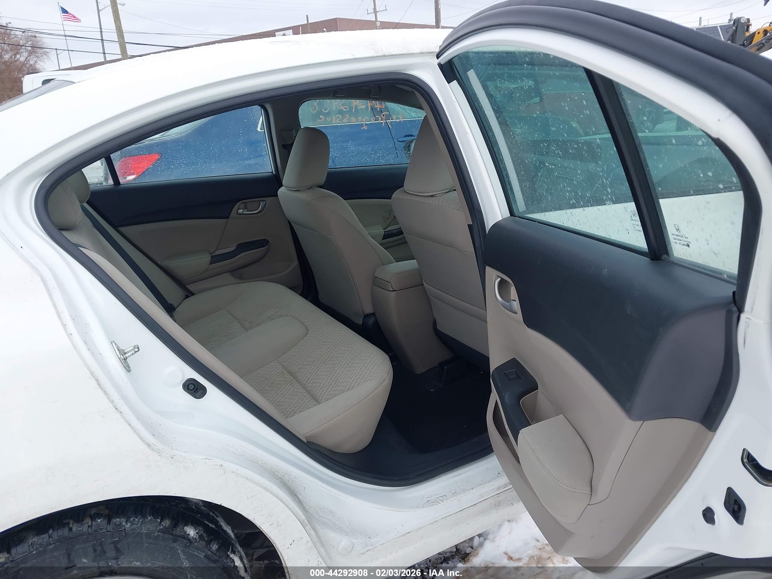 HONDA CIVIC image 8
