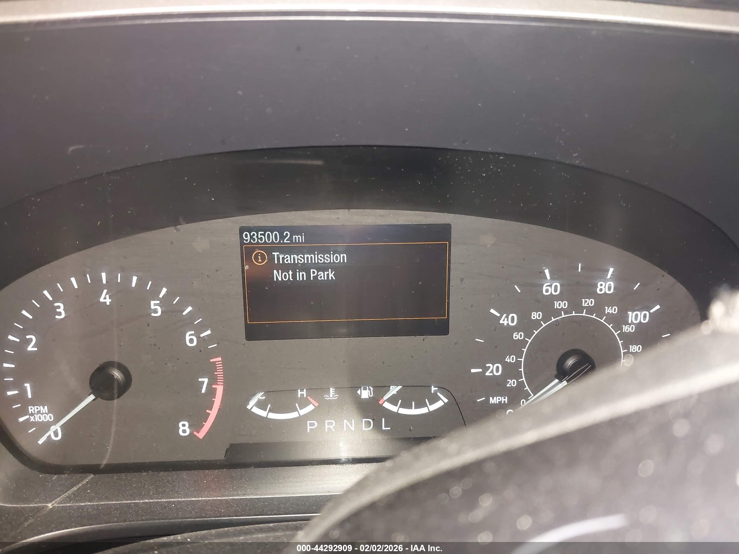FORD ESCAPE image 7