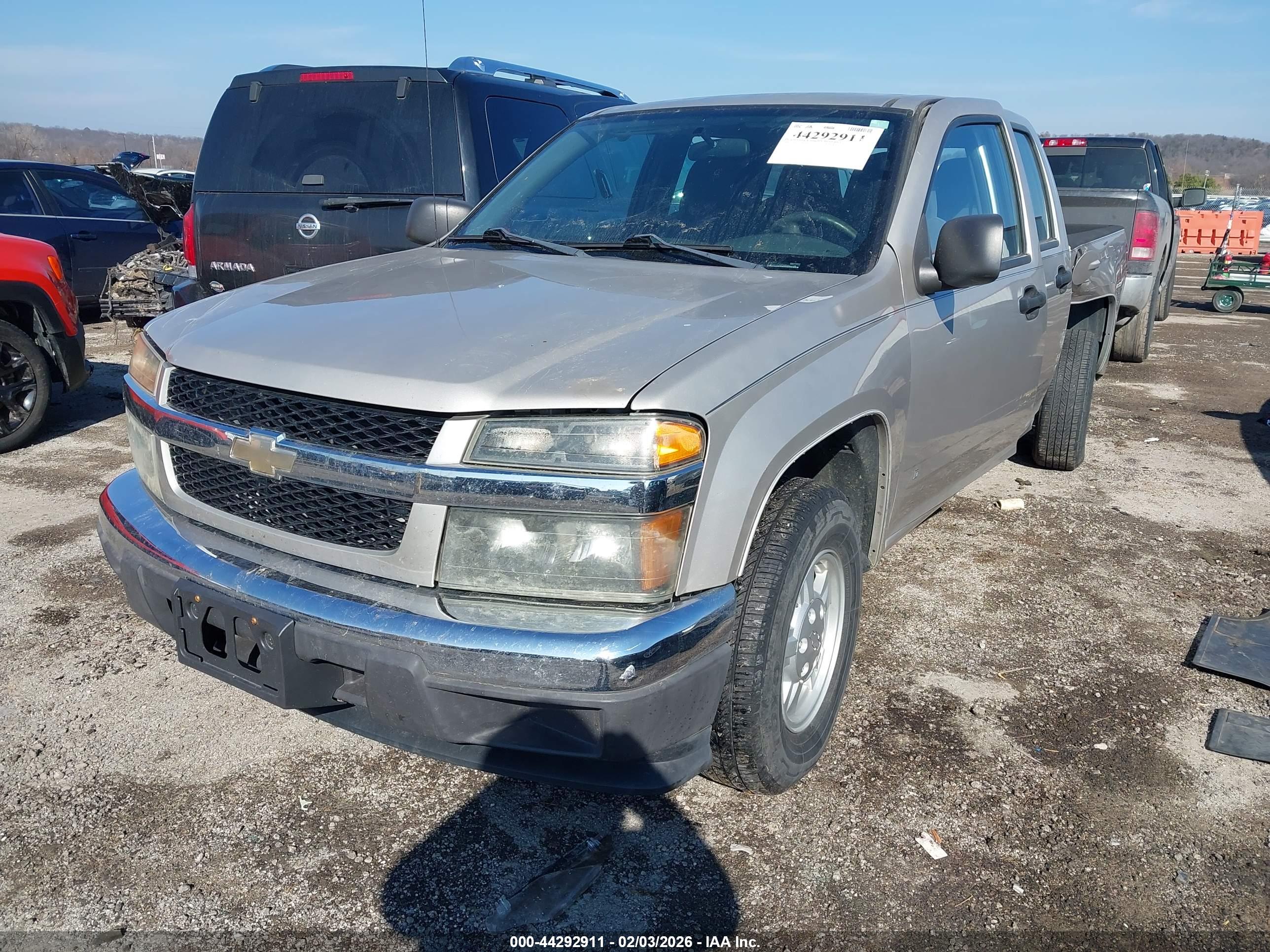CHEVROLET COLORADO image 2