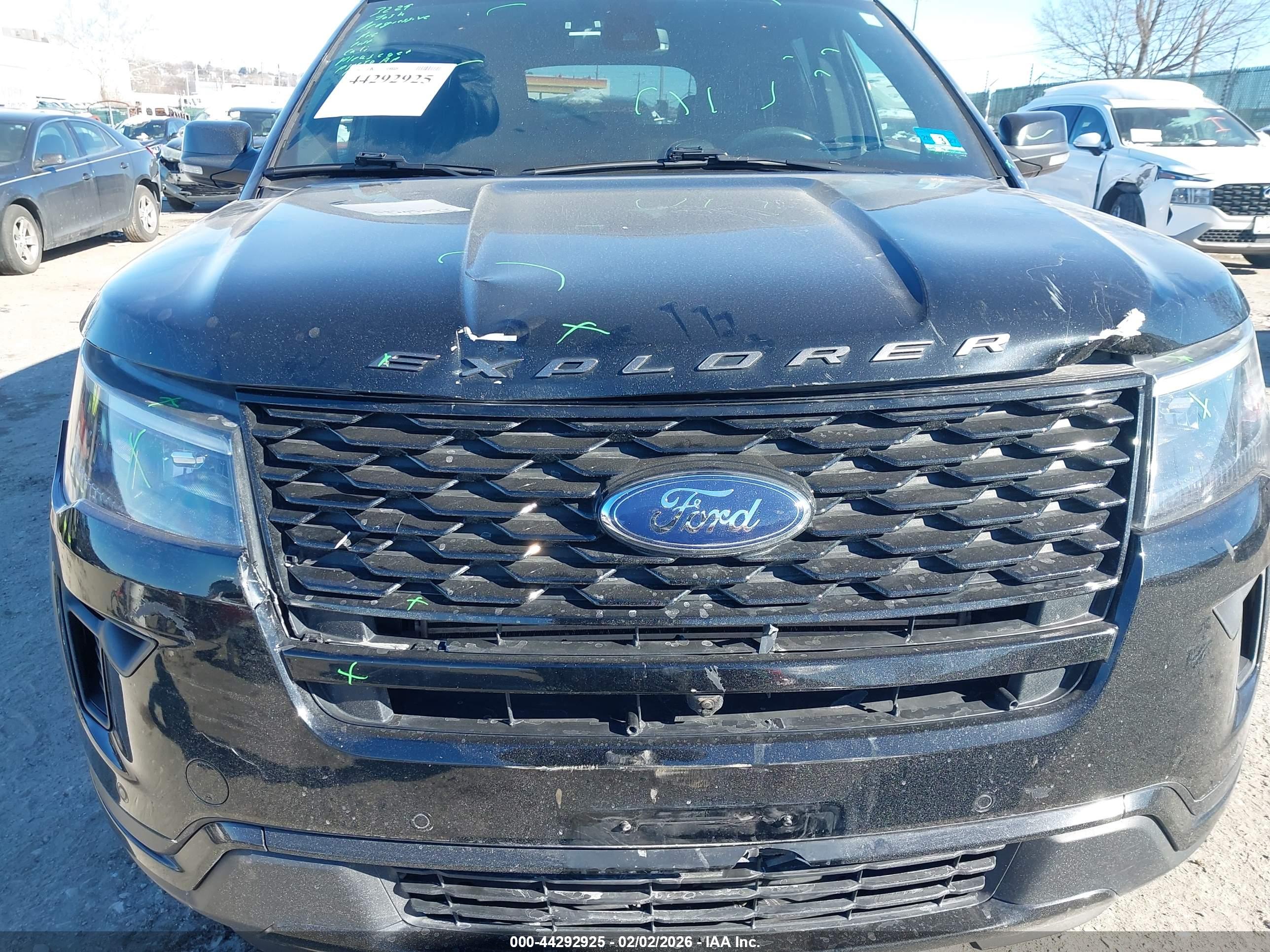 FORD EXPLORER image 6