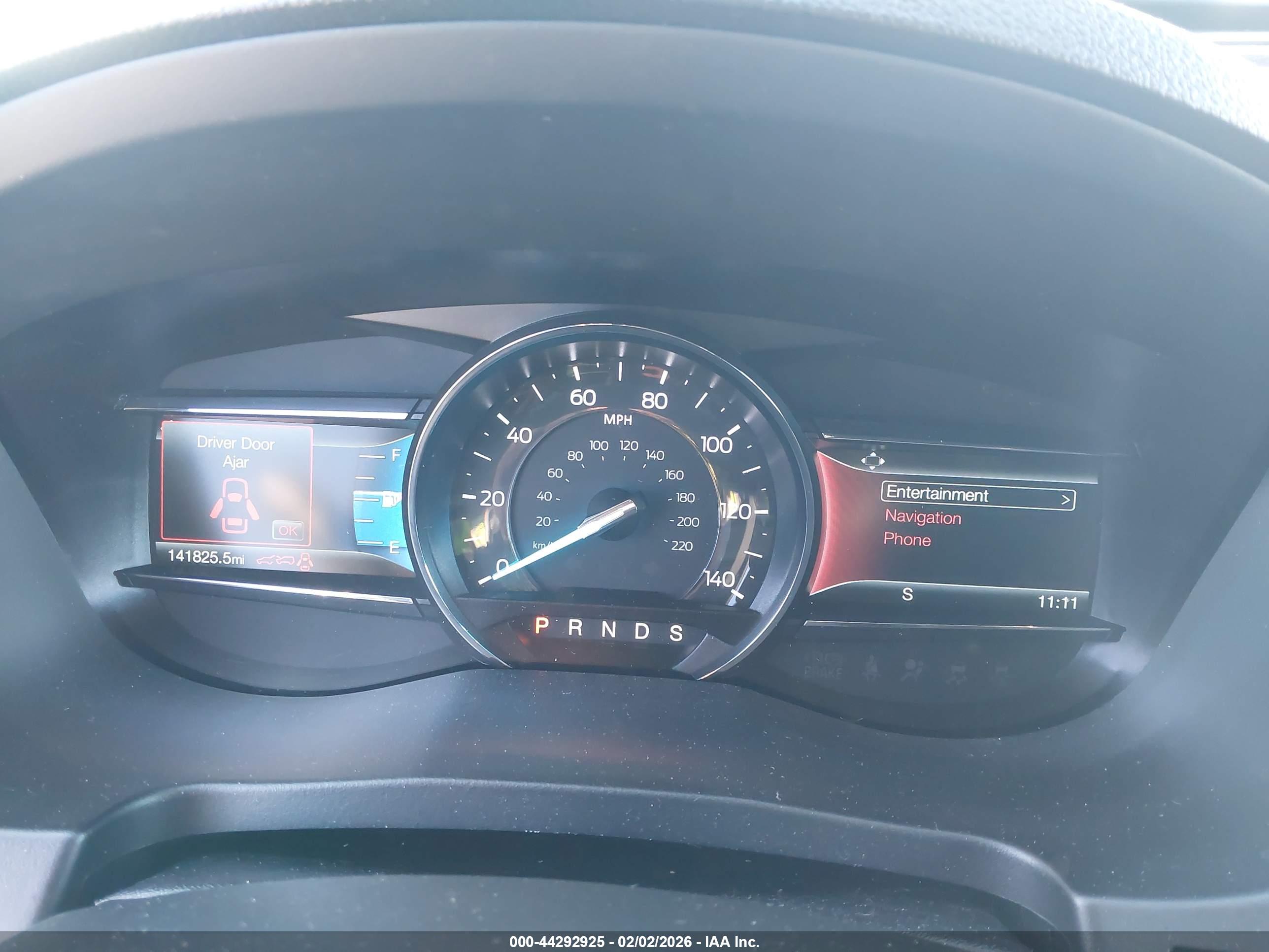 FORD EXPLORER image 7