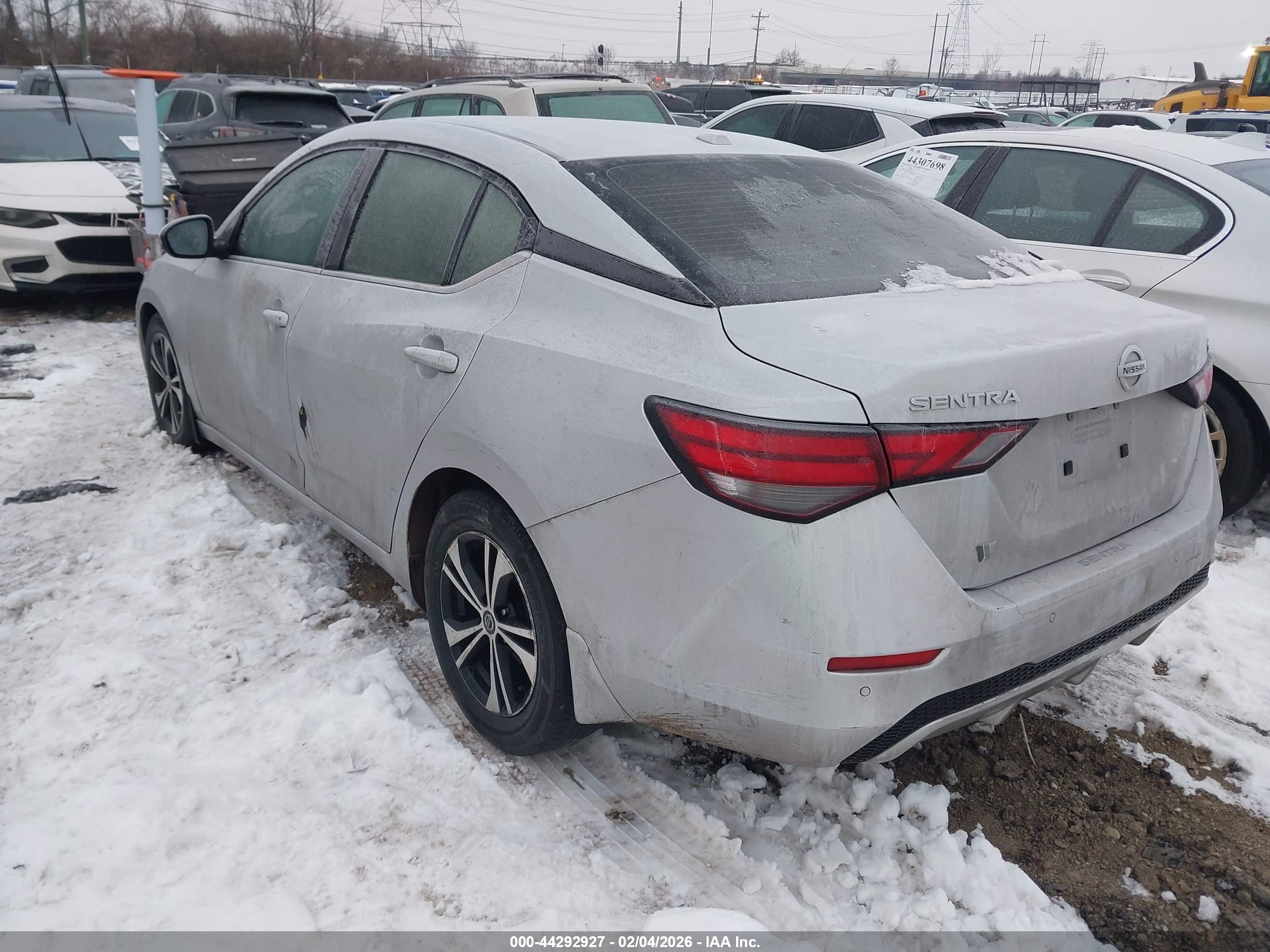 NISSAN SENTRA image 3