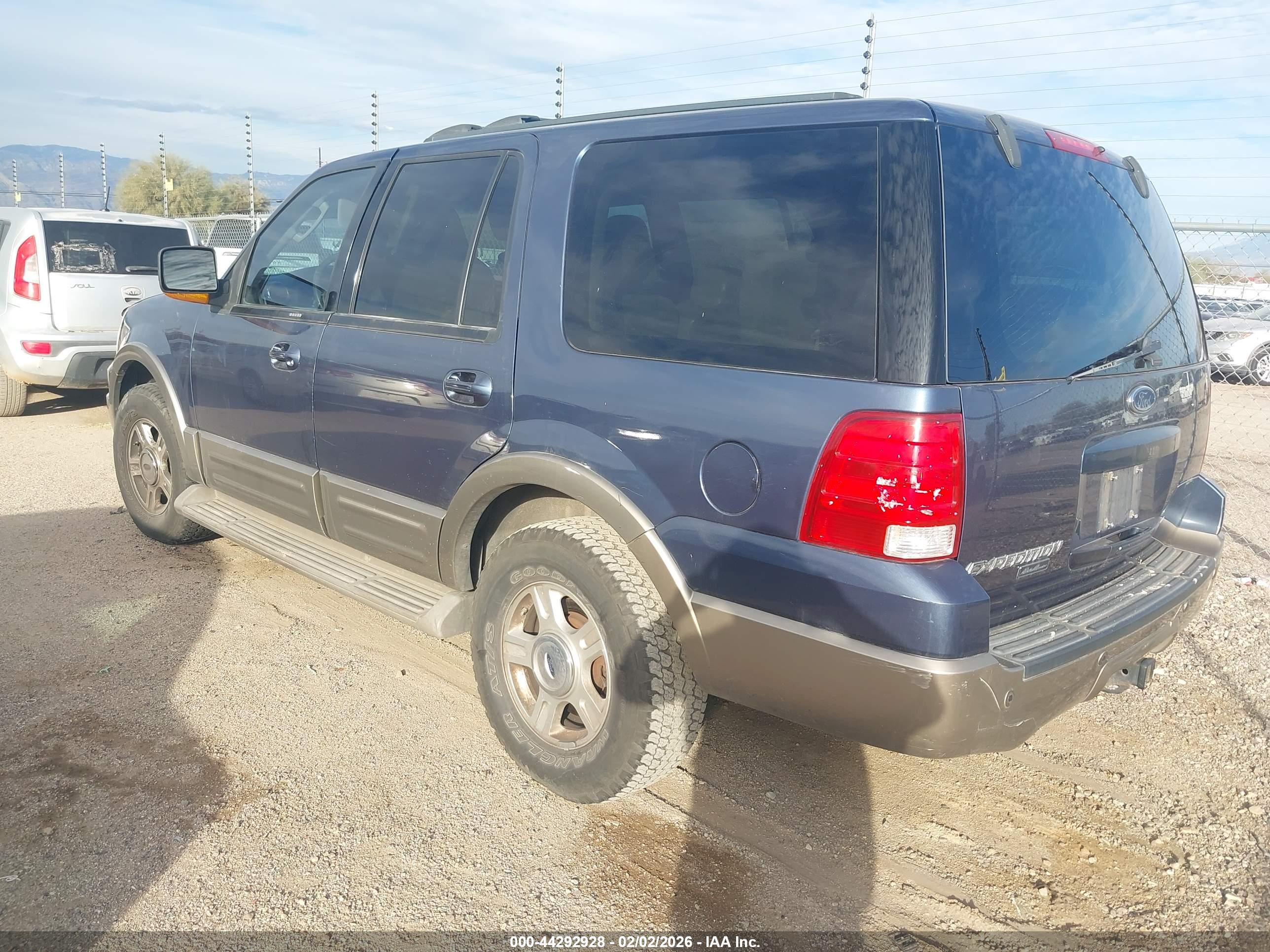 FORD EXPEDITION image 3
