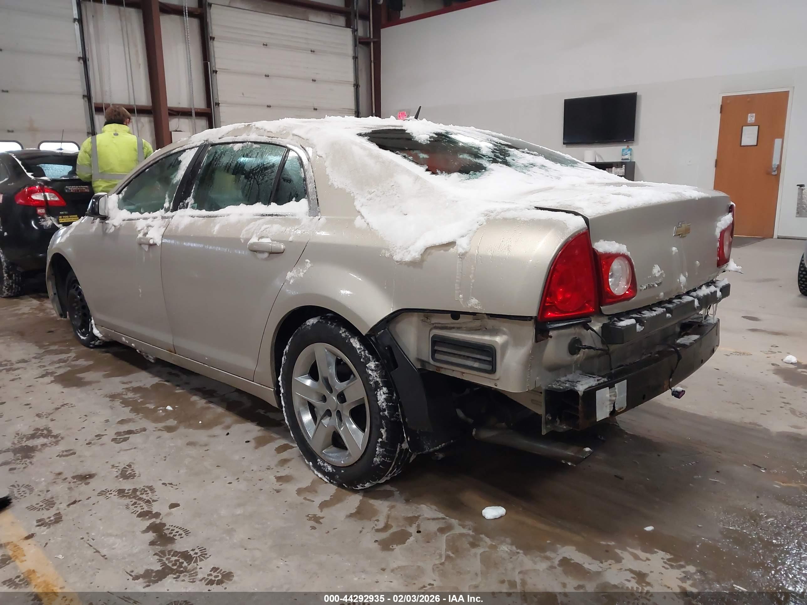 CHEVROLET MALIBU image 3