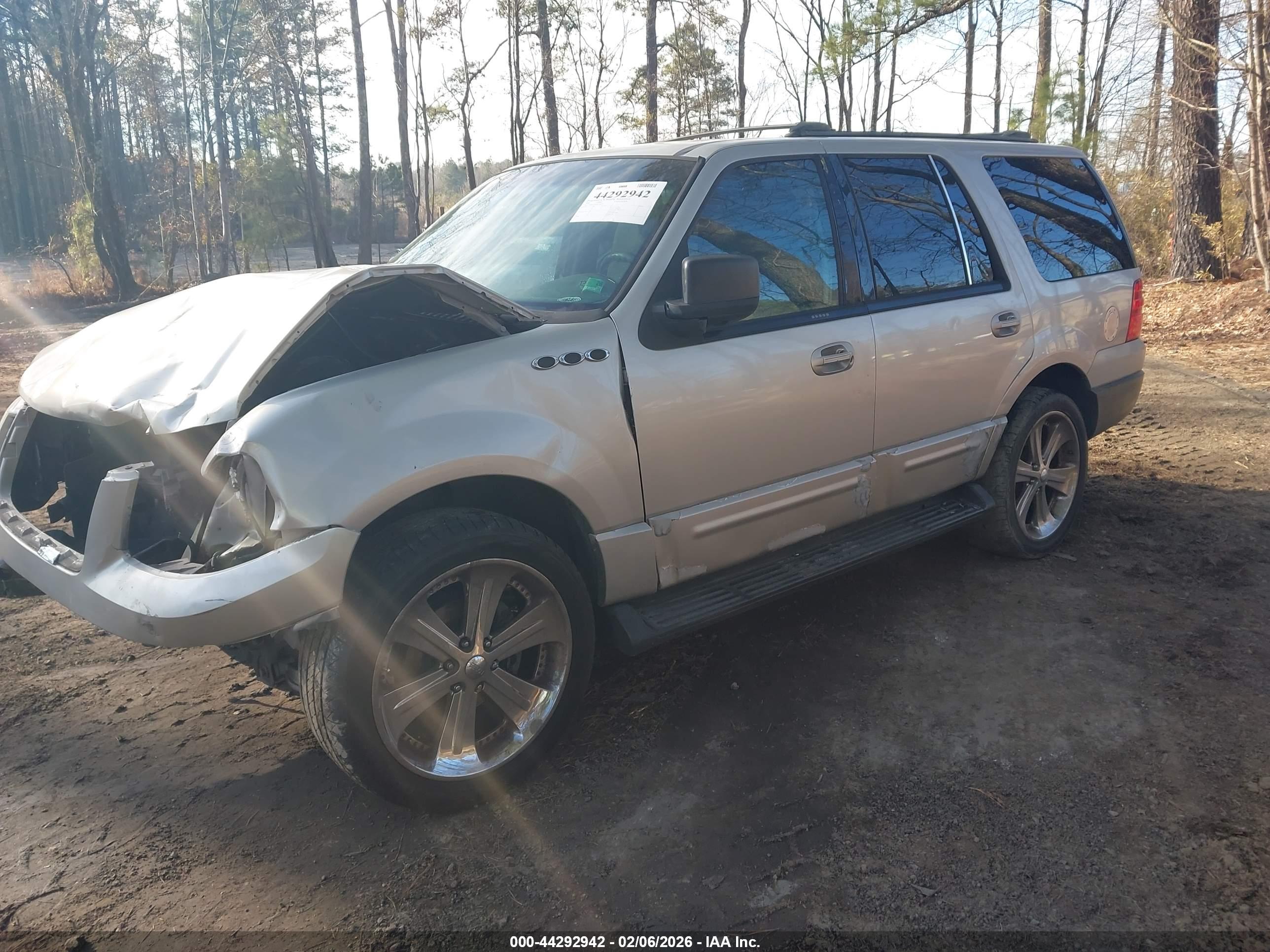 FORD EXPEDITION image 2