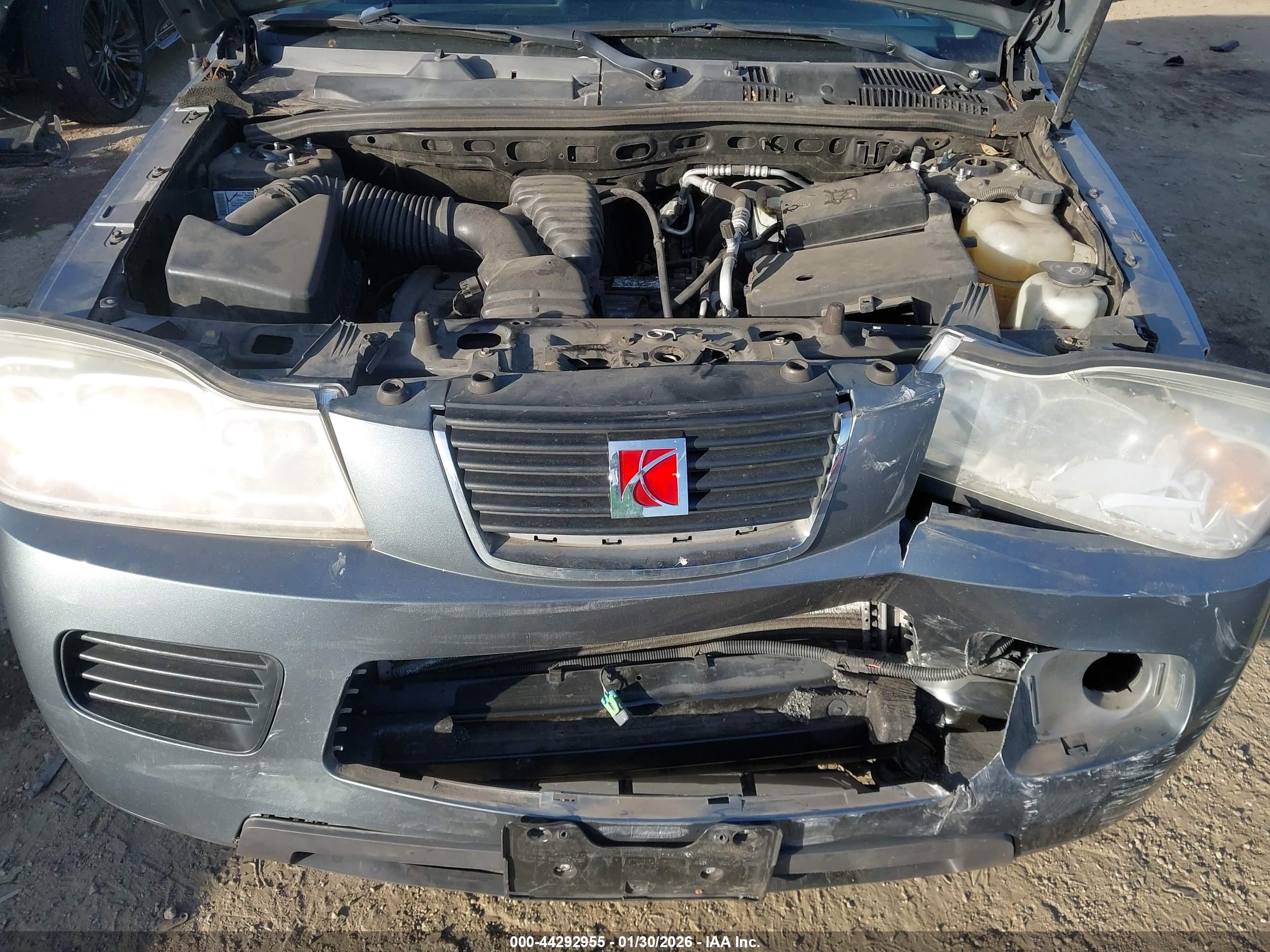 SATURN VUE image 10