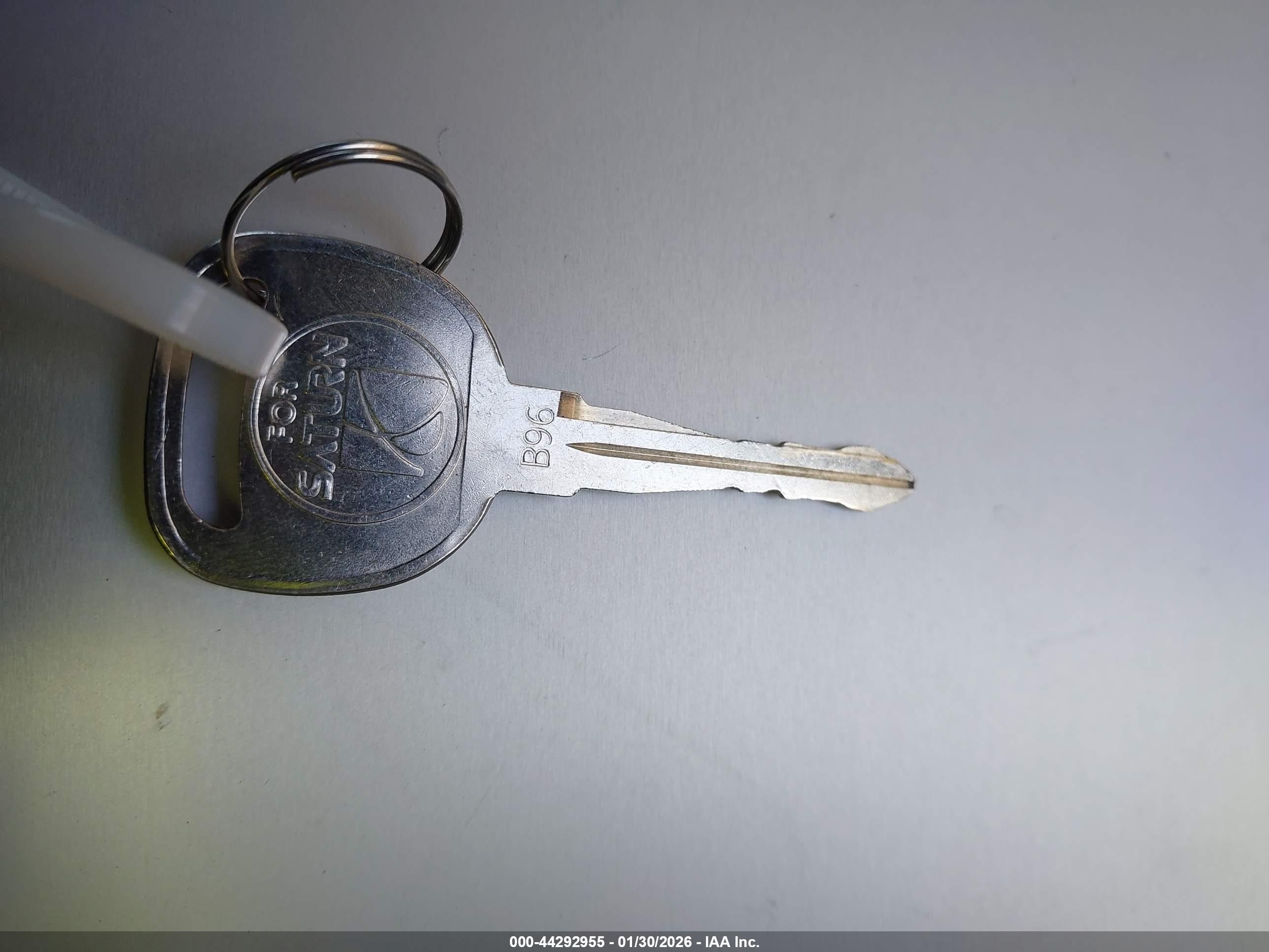 SATURN VUE image 11