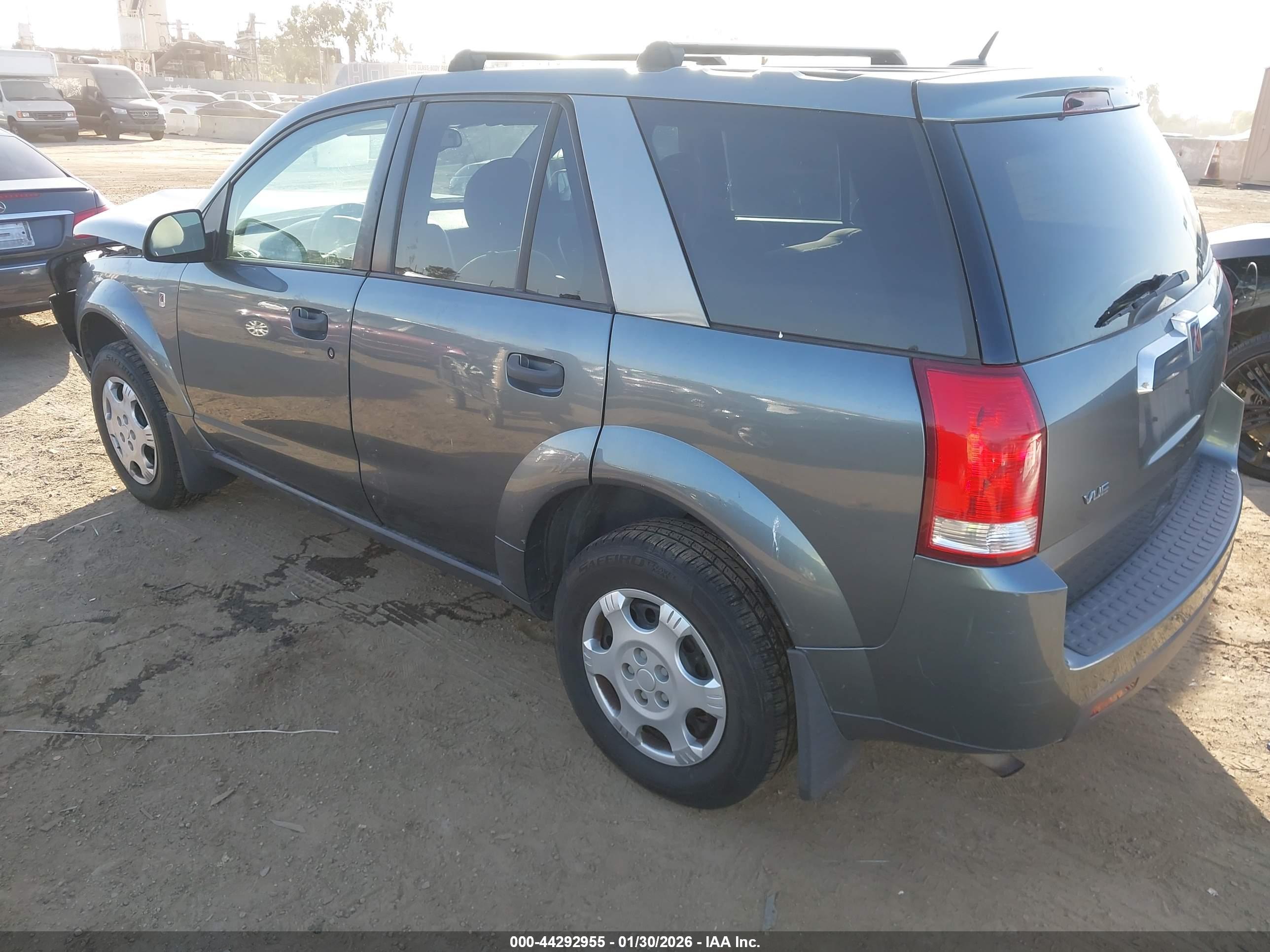 SATURN VUE image 3