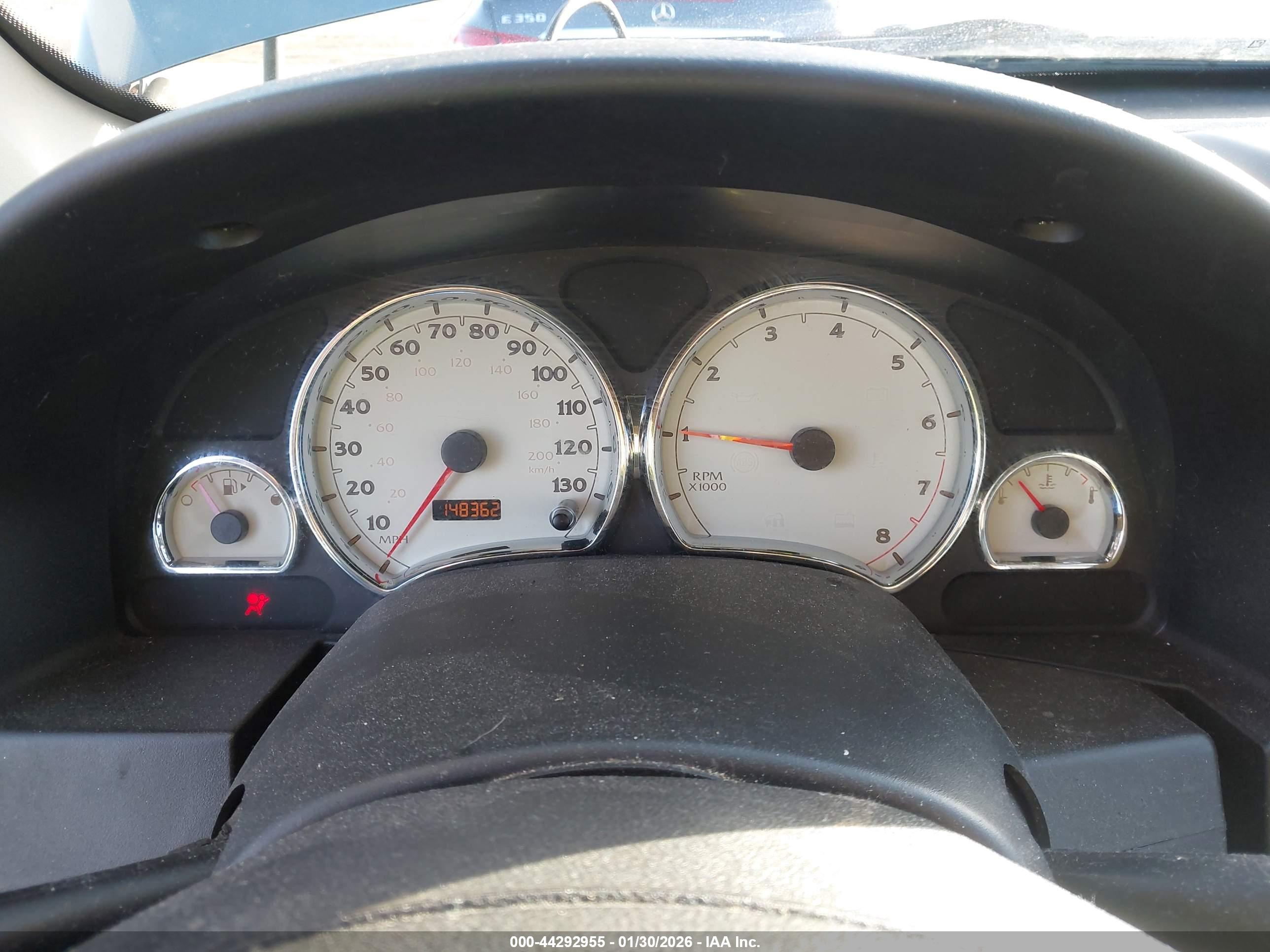 SATURN VUE image 7