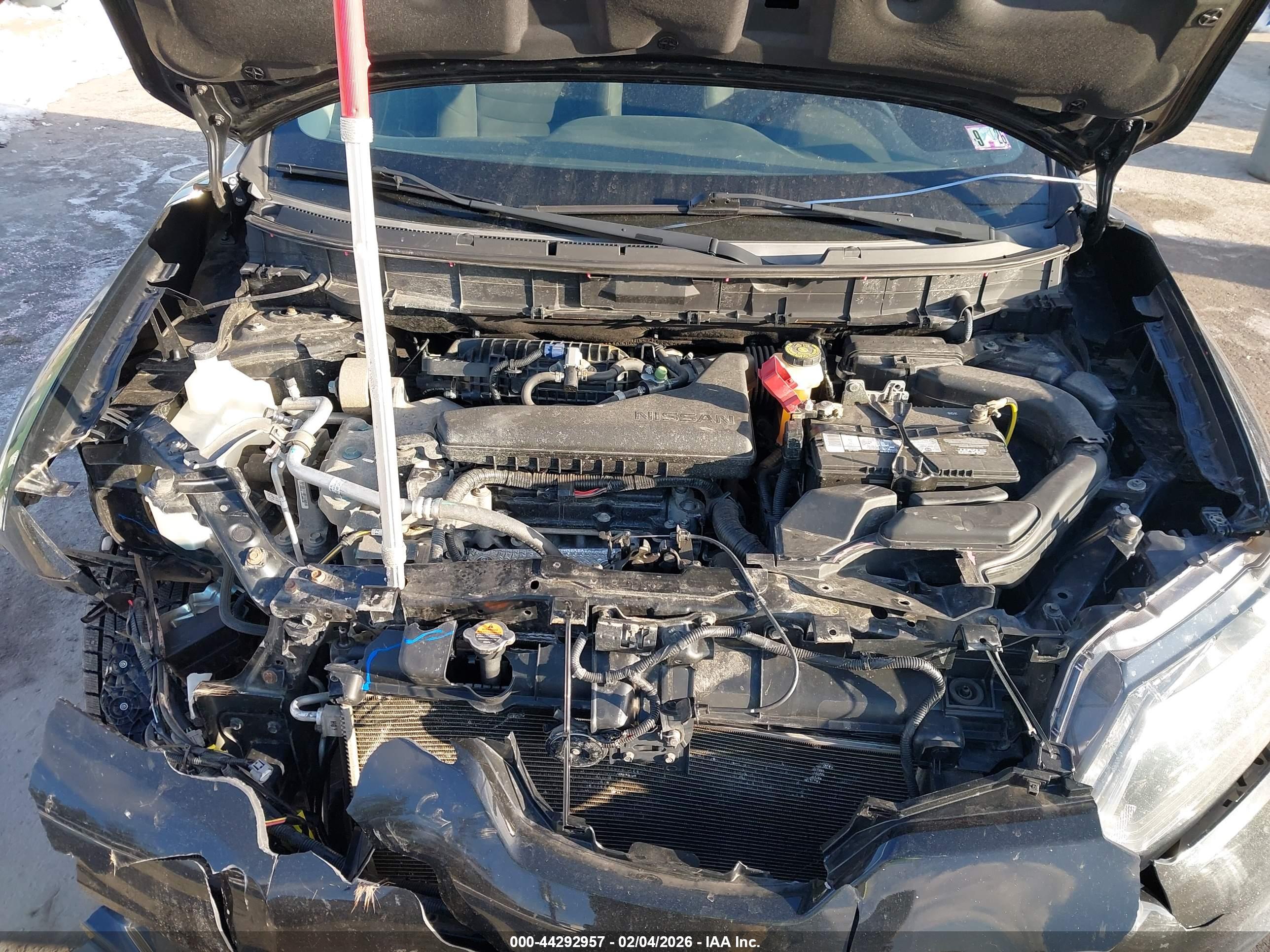 NISSAN ROGUE image 10