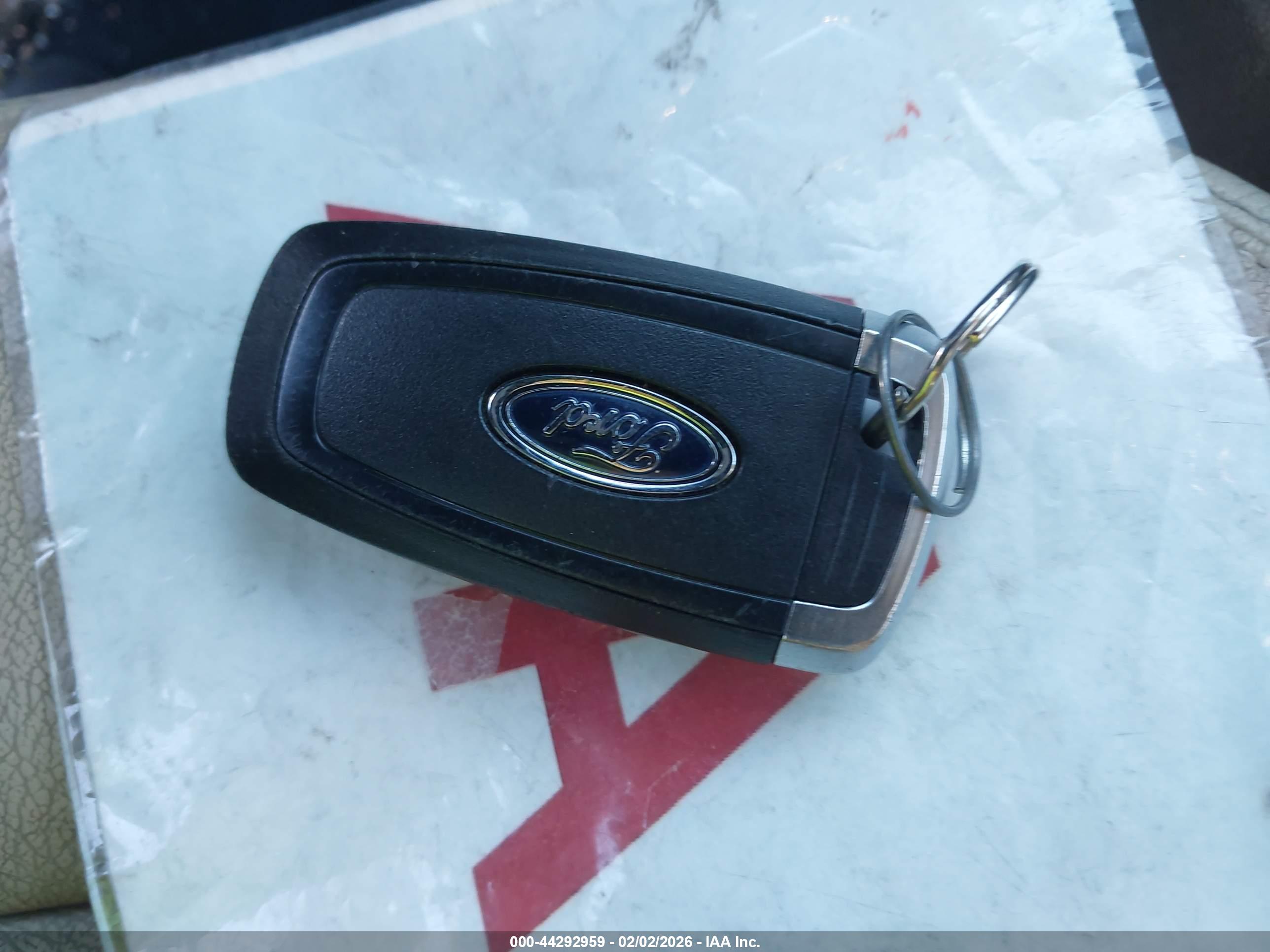 FORD EDGE image 11