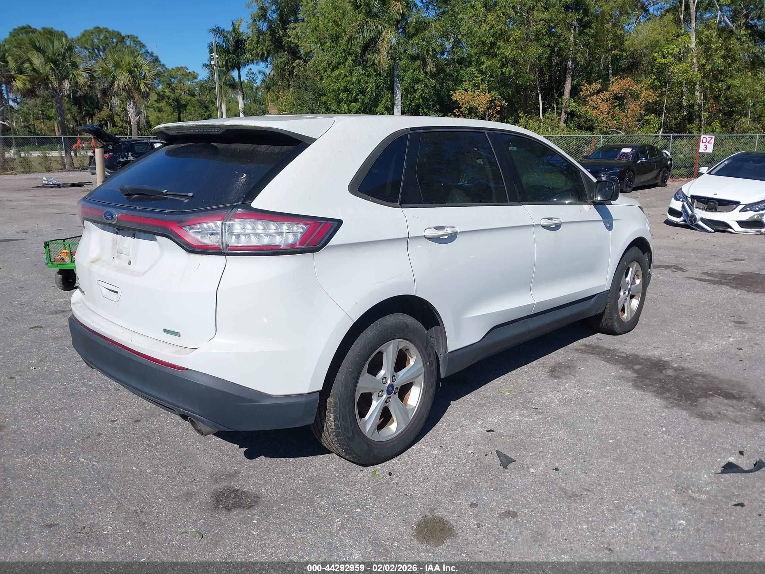 FORD EDGE image 4