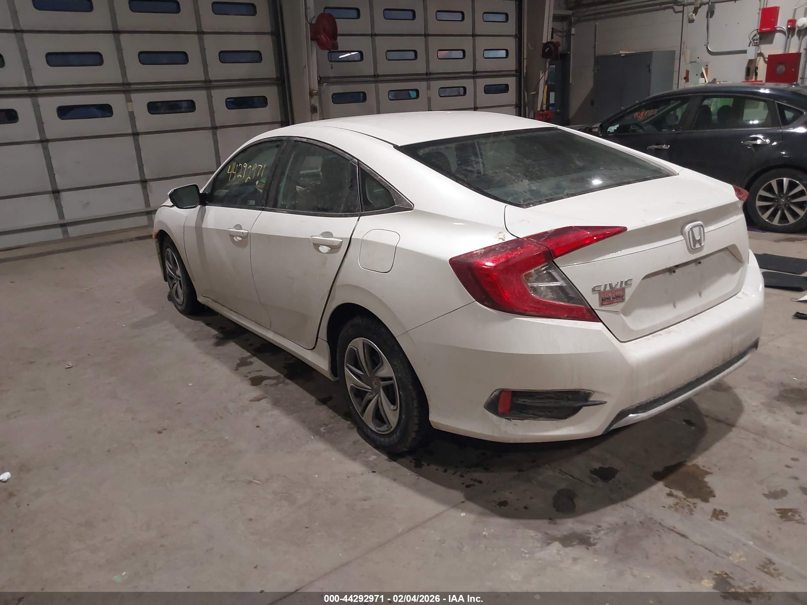 HONDA CIVIC image 3