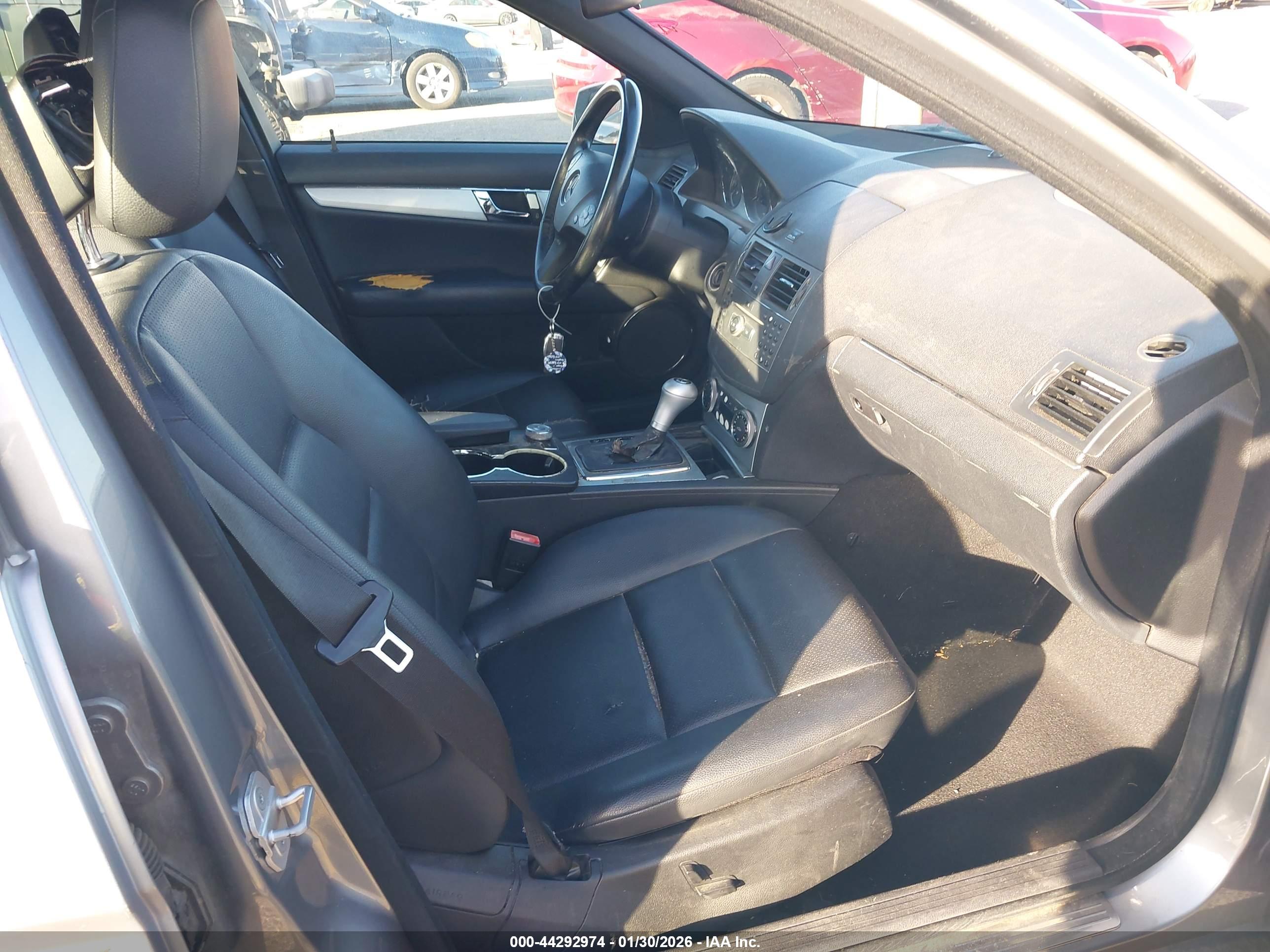 MERCEDES-BENZ C image 5