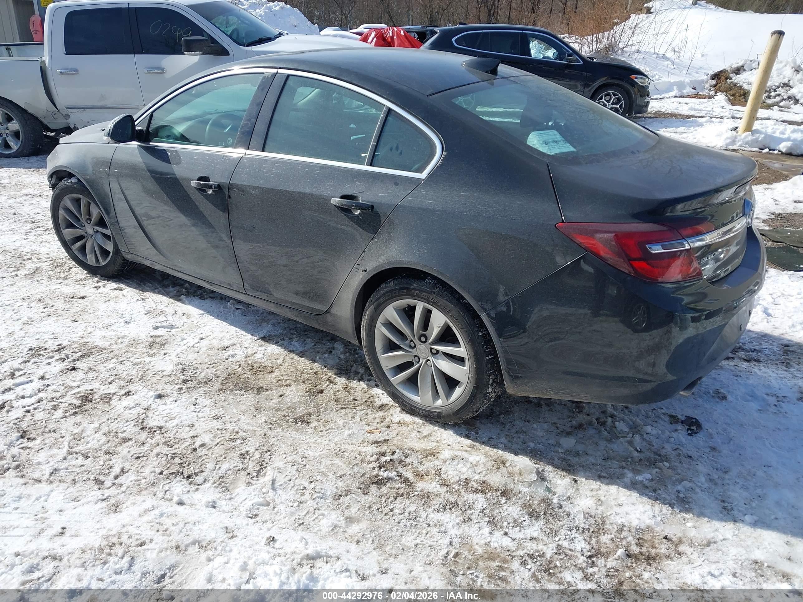 BUICK REGAL image 3