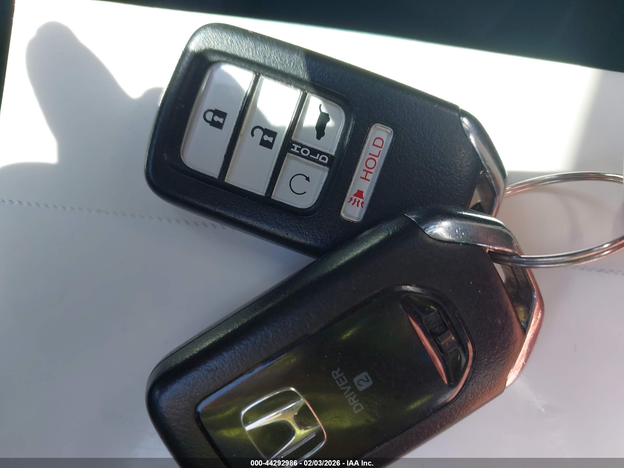 HONDA CR-V image 11