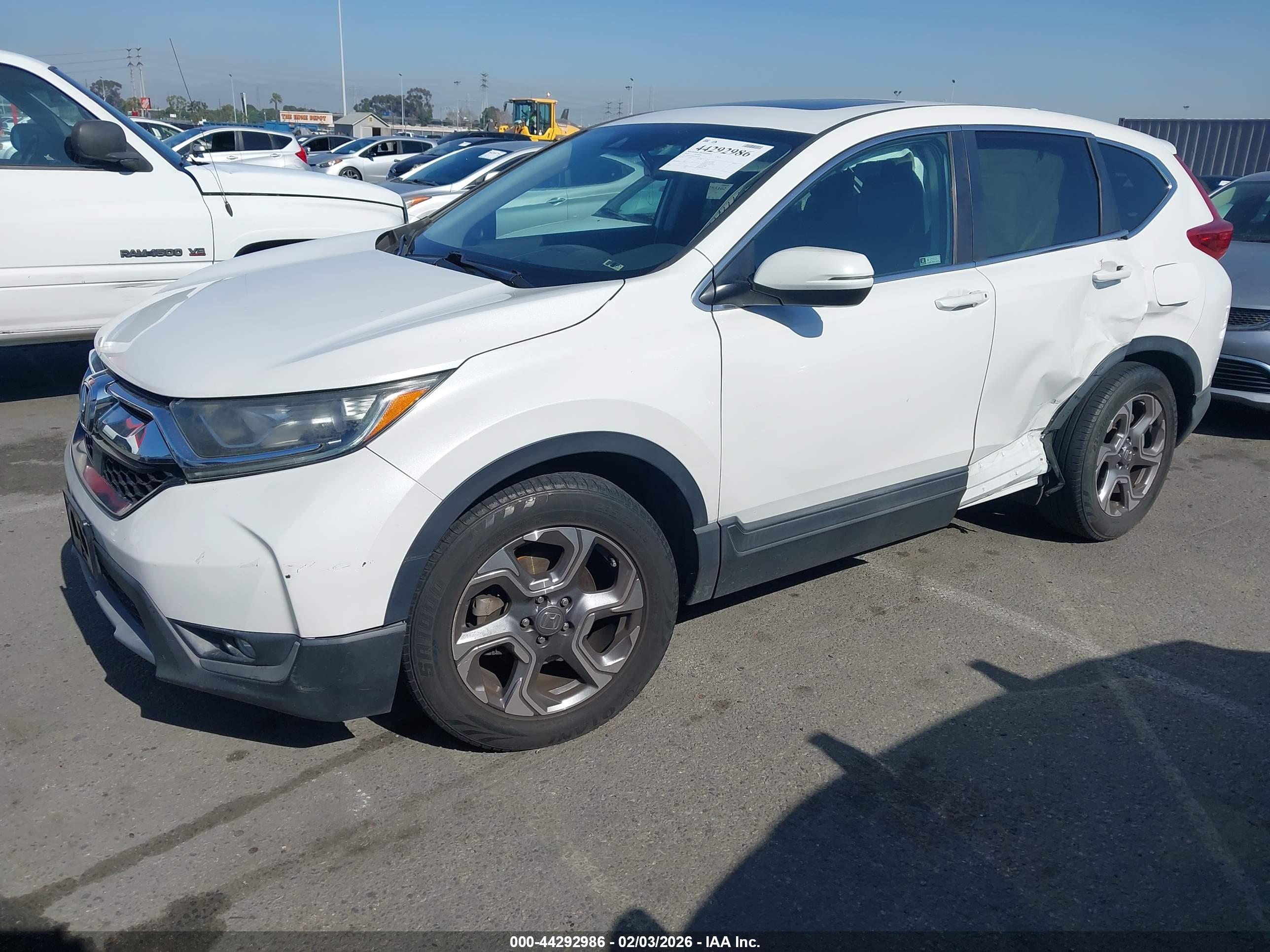 HONDA CR-V image 2
