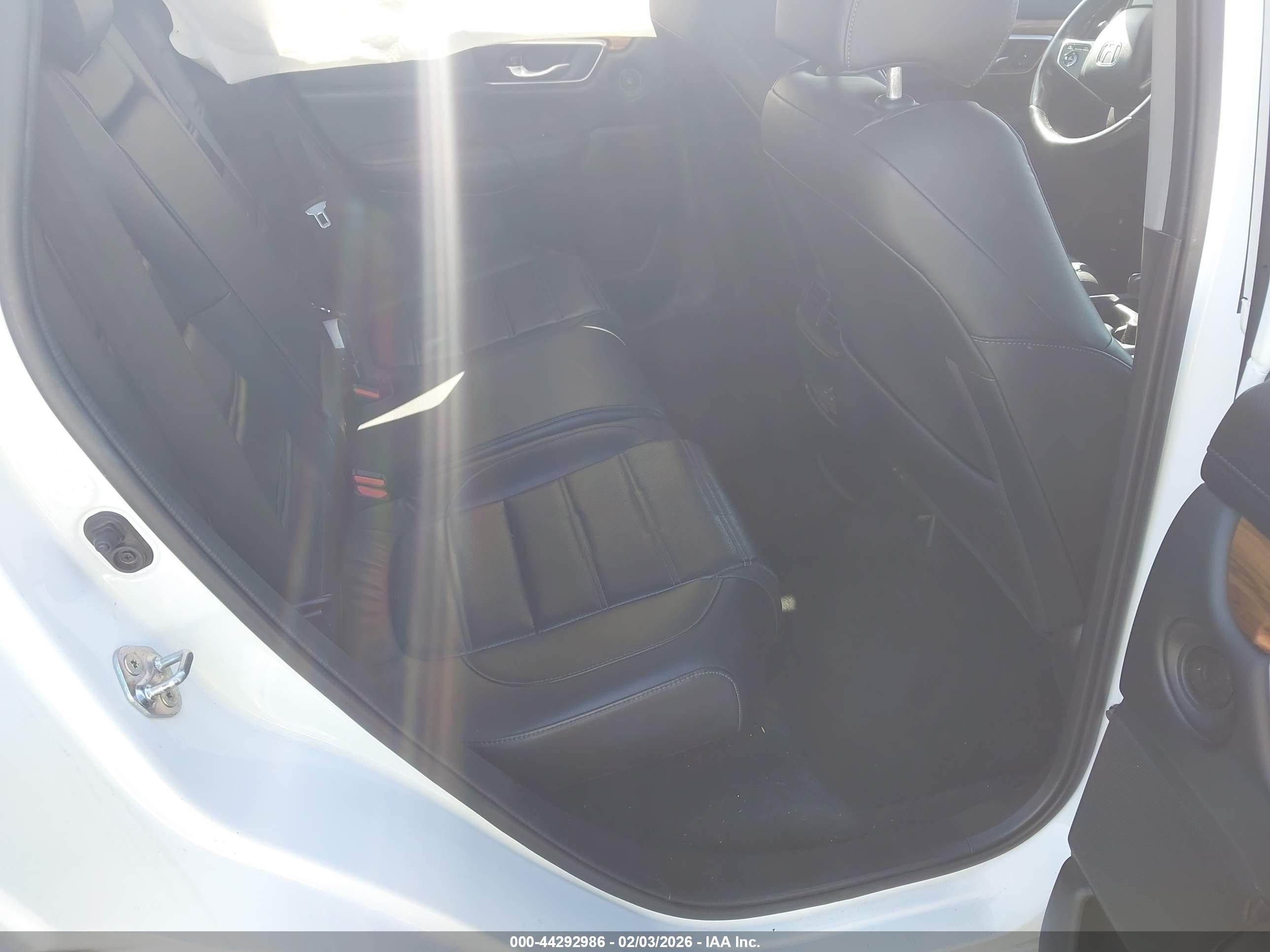 HONDA CR-V image 8