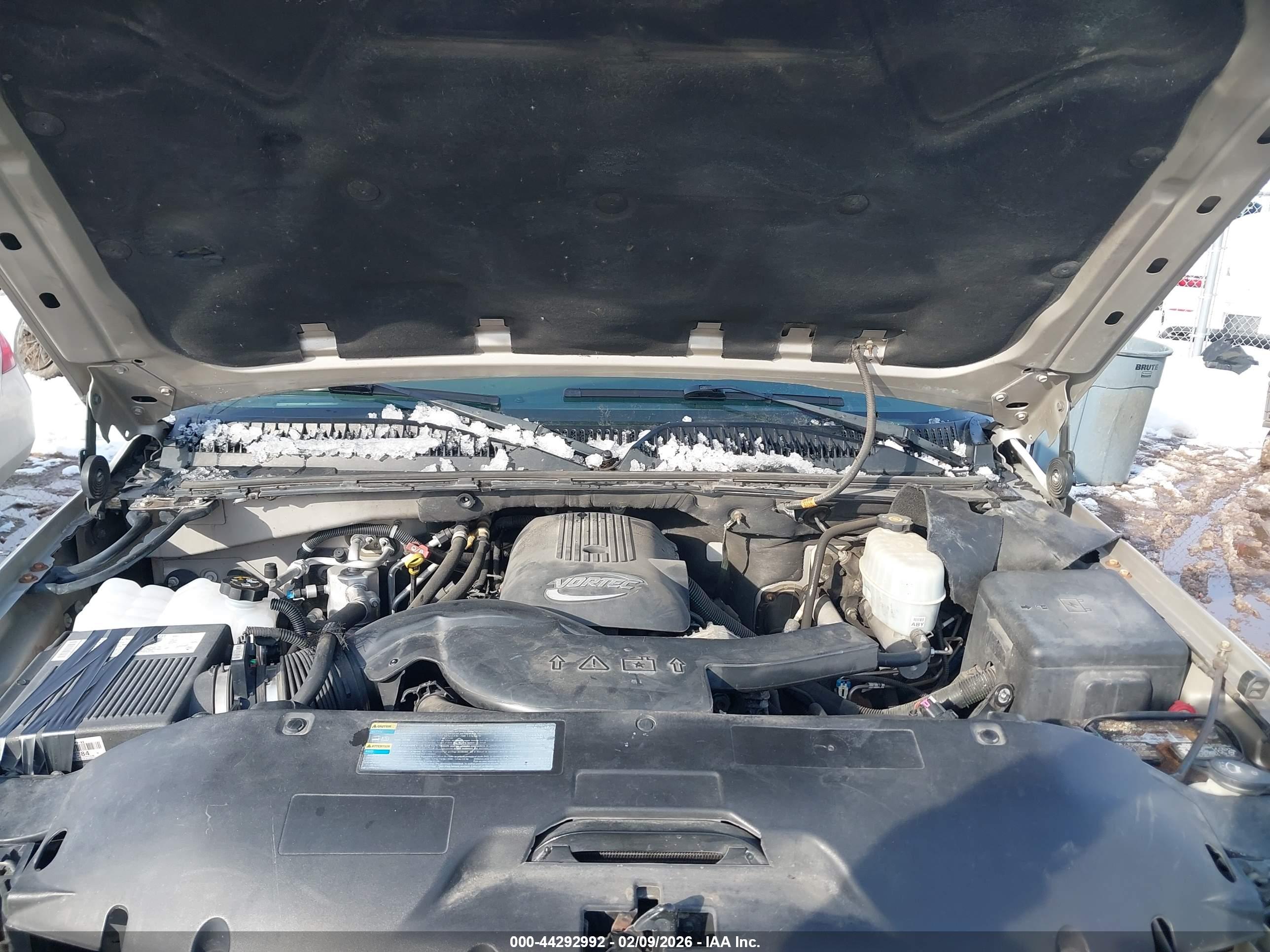 GMC YUKON image 10