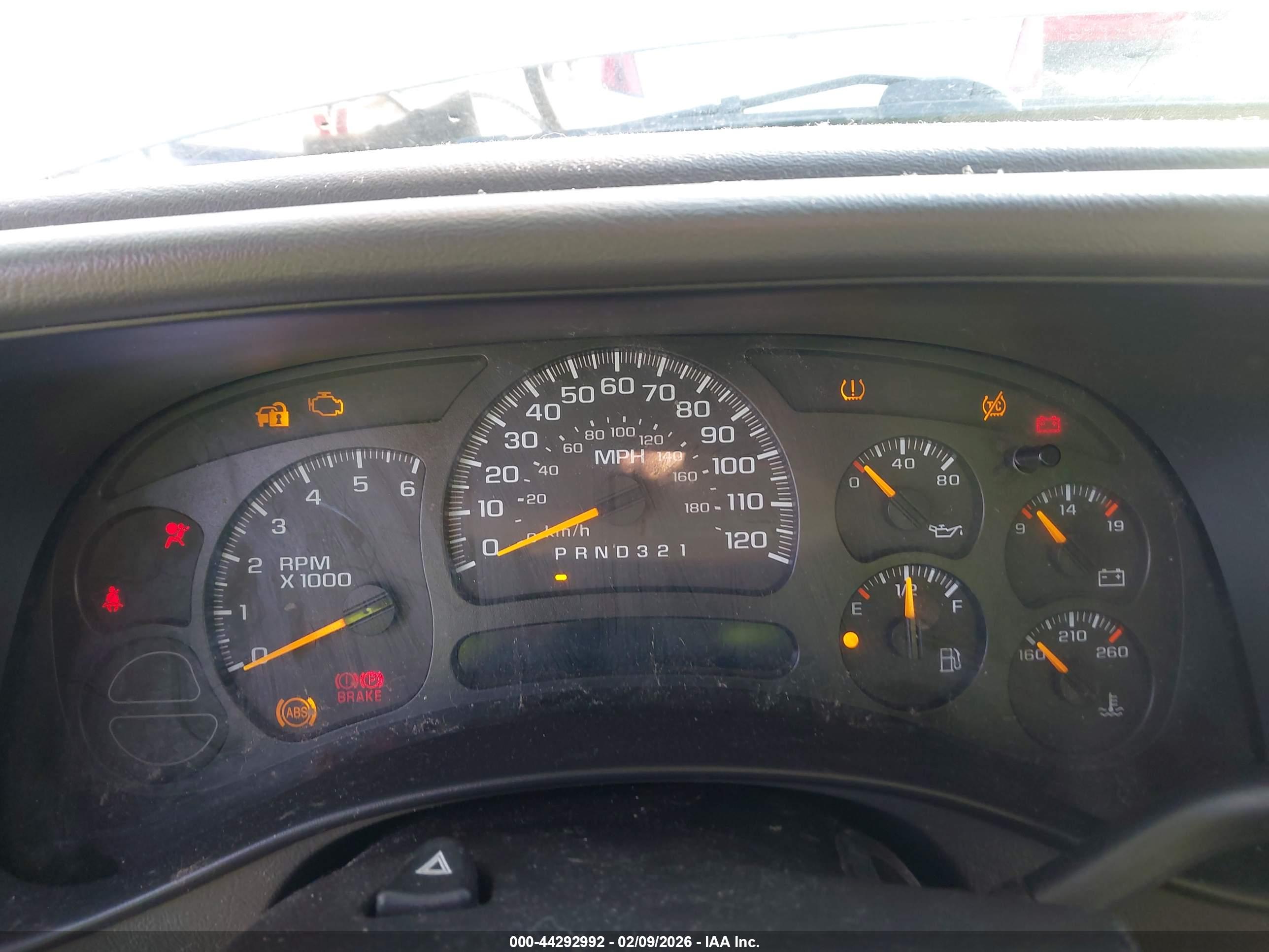 GMC YUKON image 7