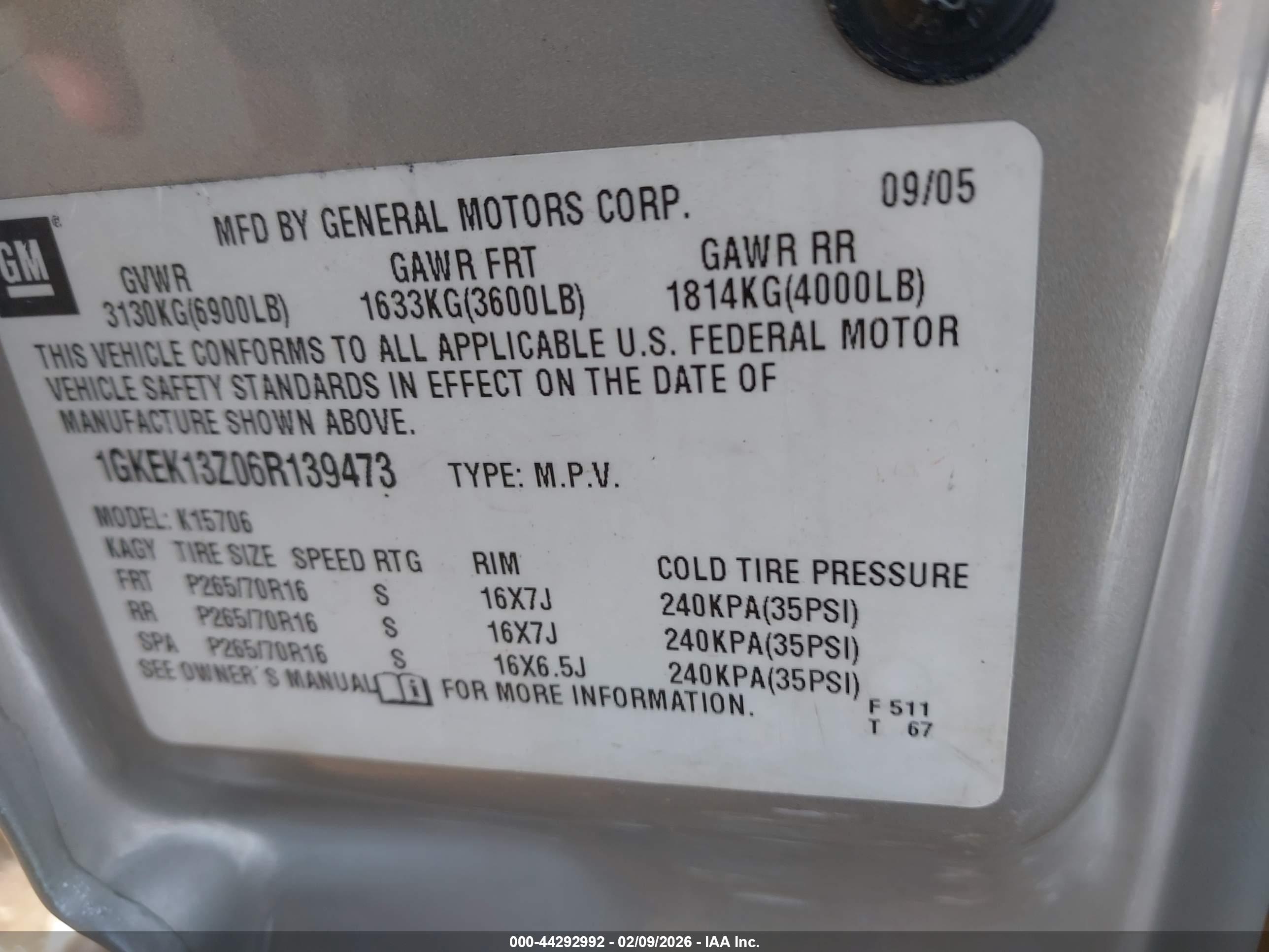 GMC YUKON image 9