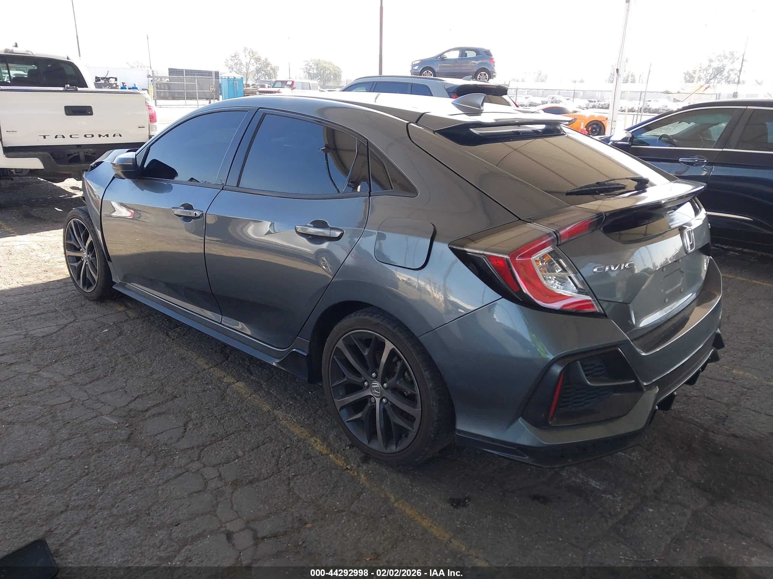 HONDA CIVIC image 3
