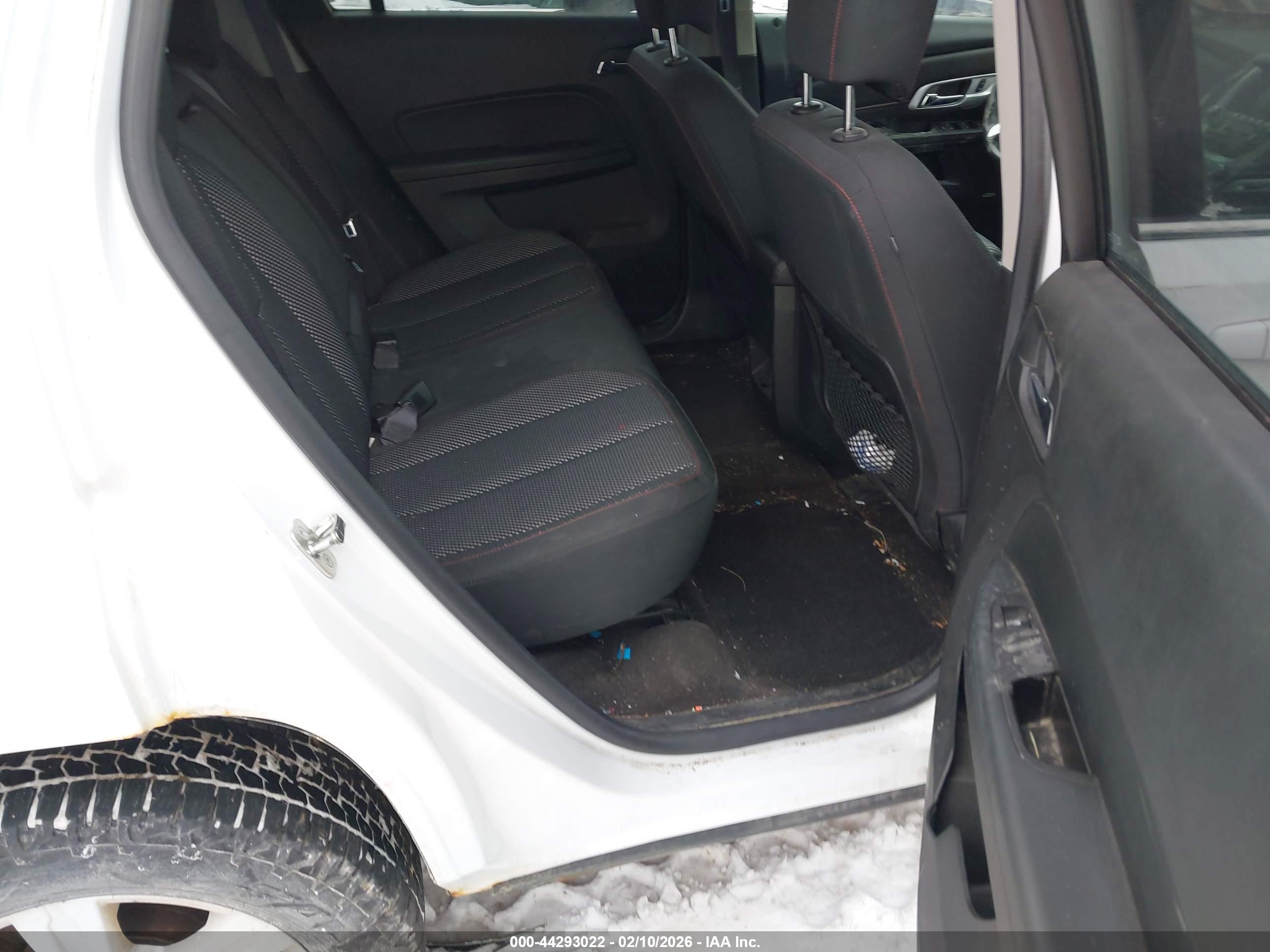 GMC TERRAIN image 8