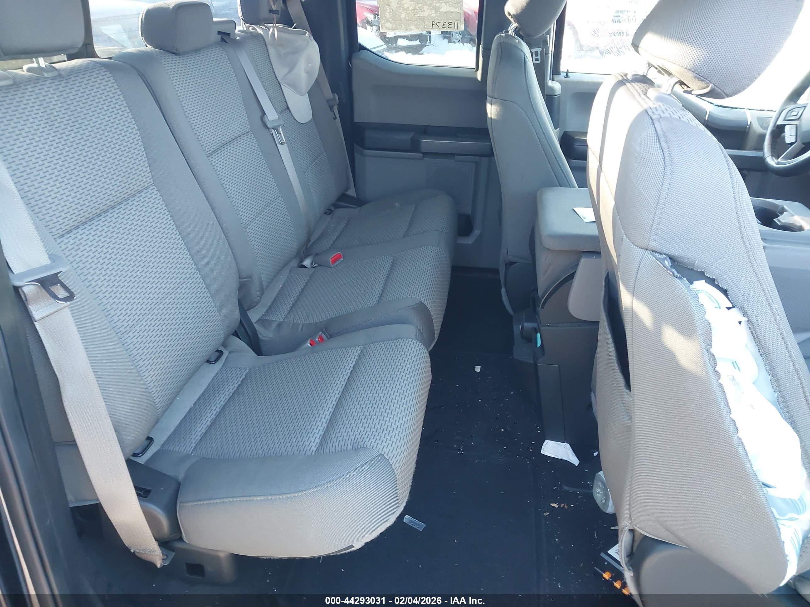 FORD F-150 image 8