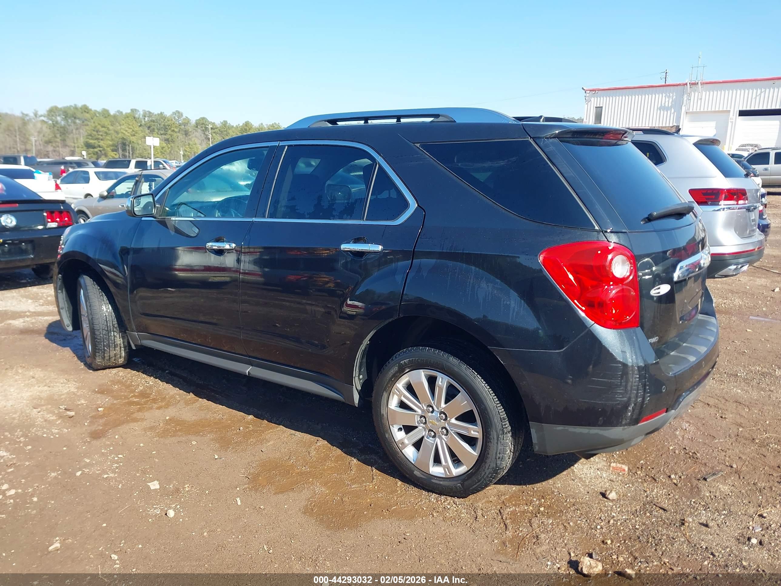 CHEVROLET EQUINOX image 3