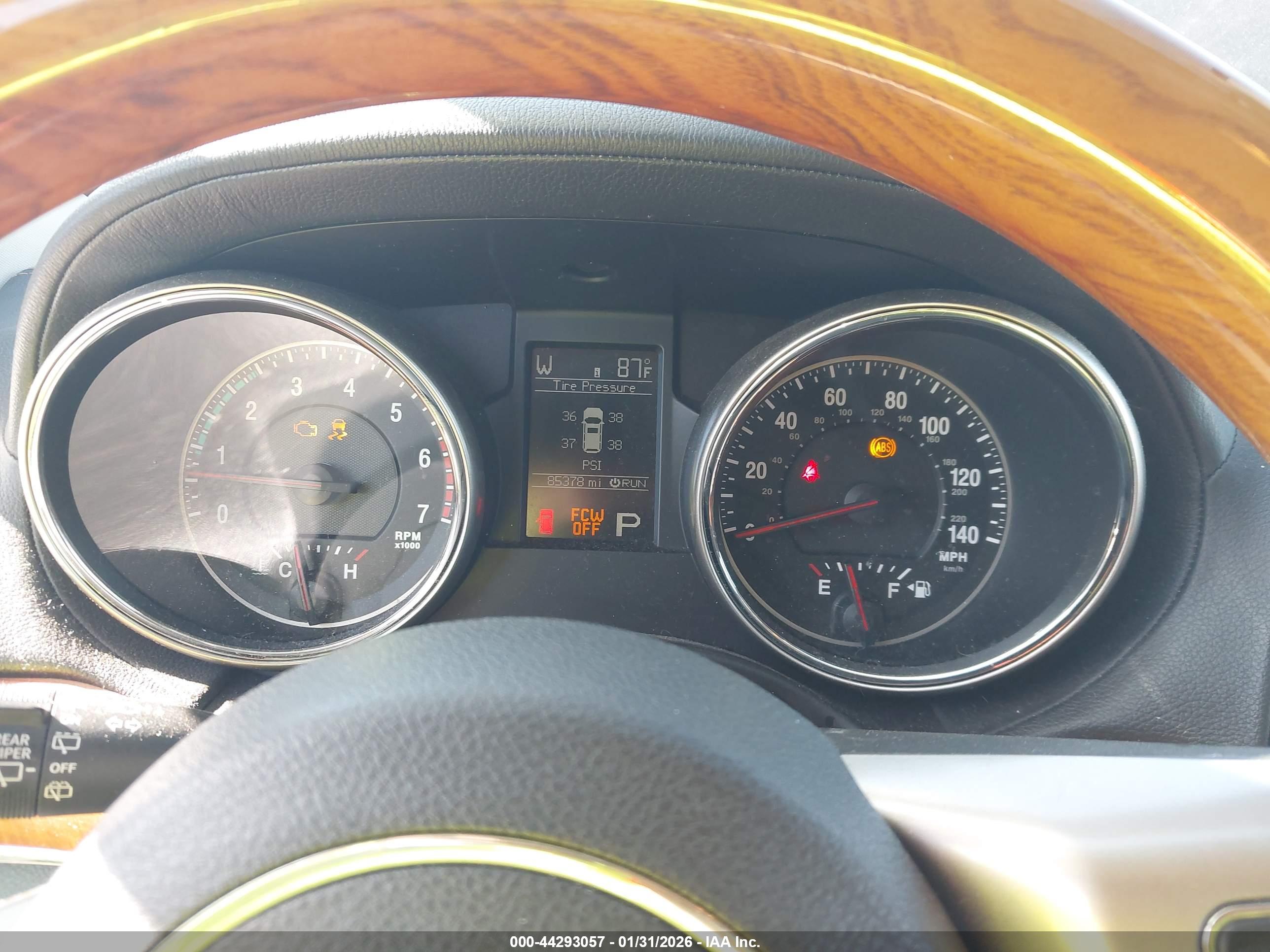 JEEP GRAND image 7