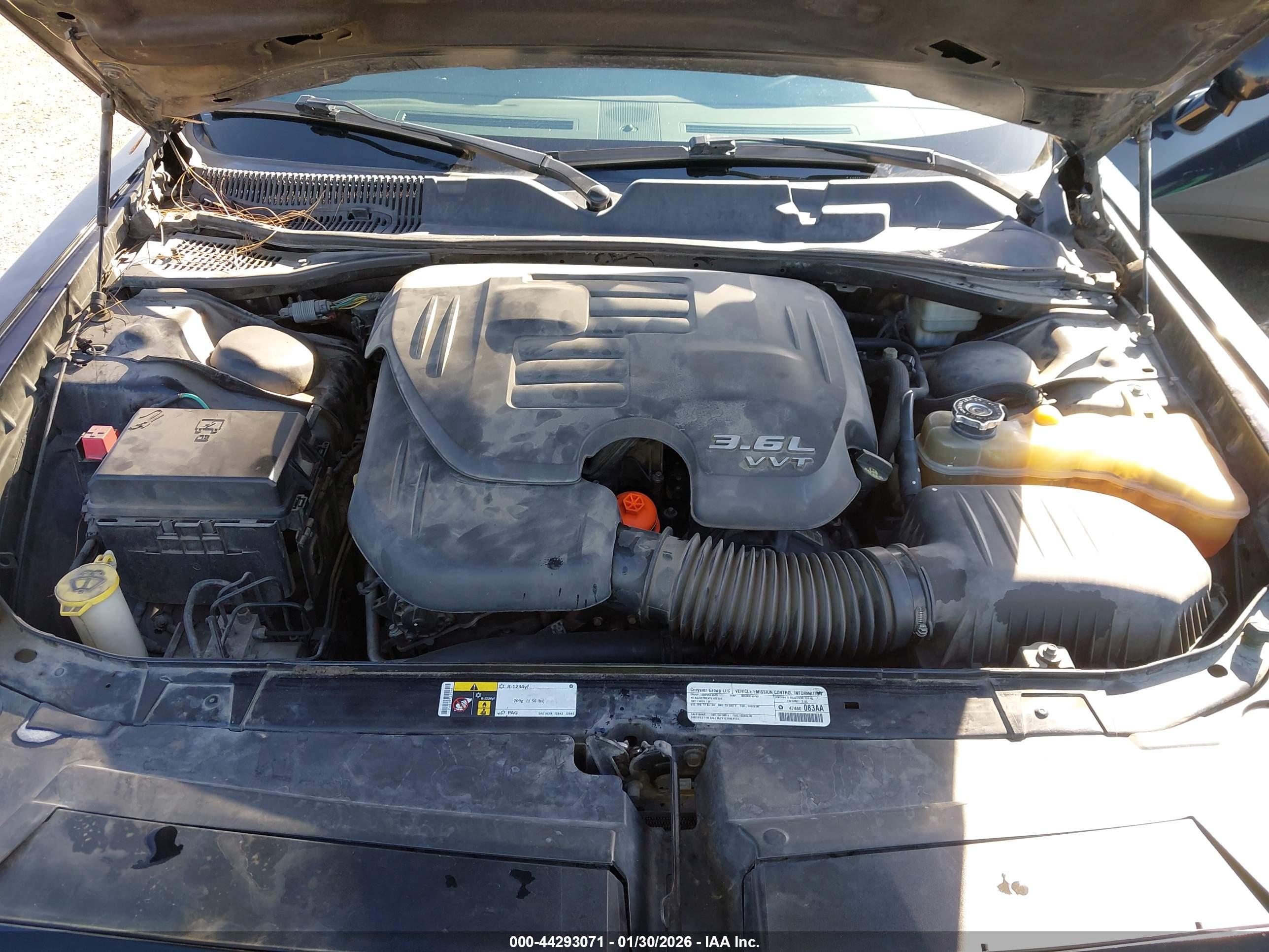 DODGE CHALLENGER image 10